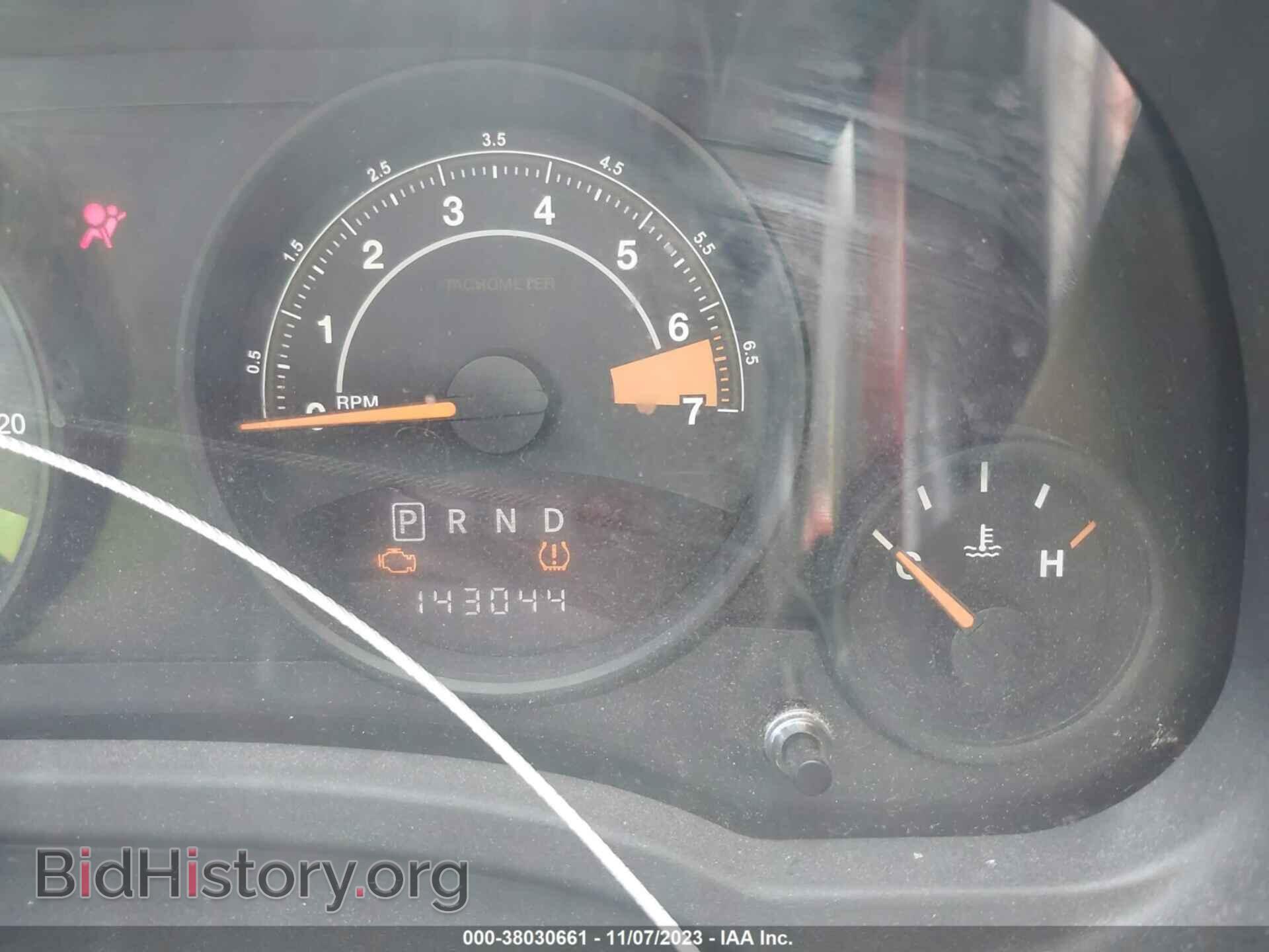 2014 JEEP COMPASS - VIN: 1C4NJCBA1ED801367 - Фото 7