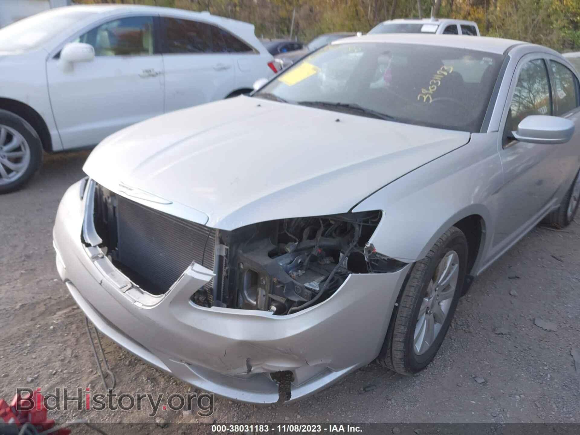 2012 CHRYSLER 200 - VIN: 1C3CCBBB9CN135732 - Photo 2