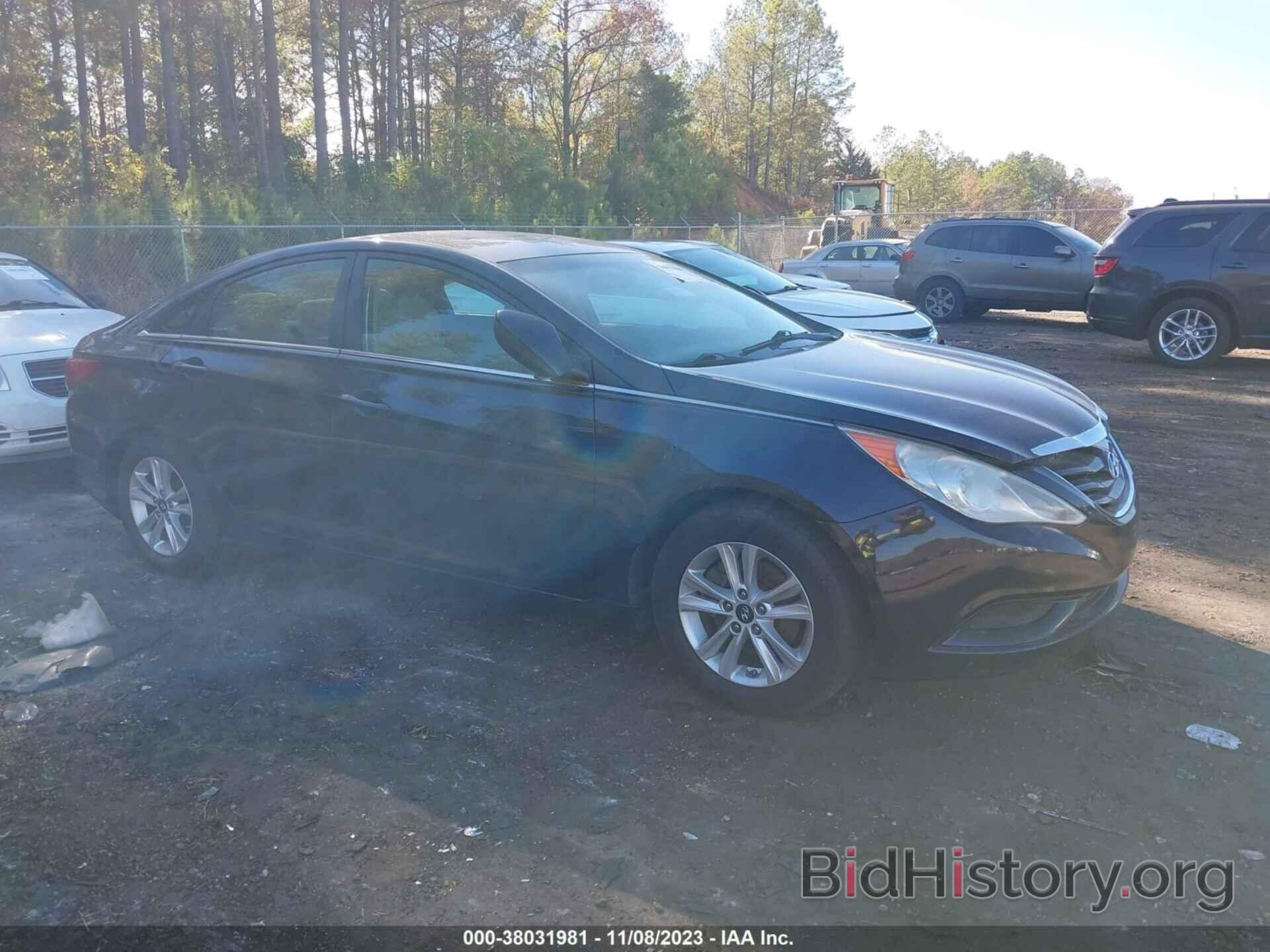 Photo 5NPEB4AC4BH175471 - HYUNDAI SONATA 2011