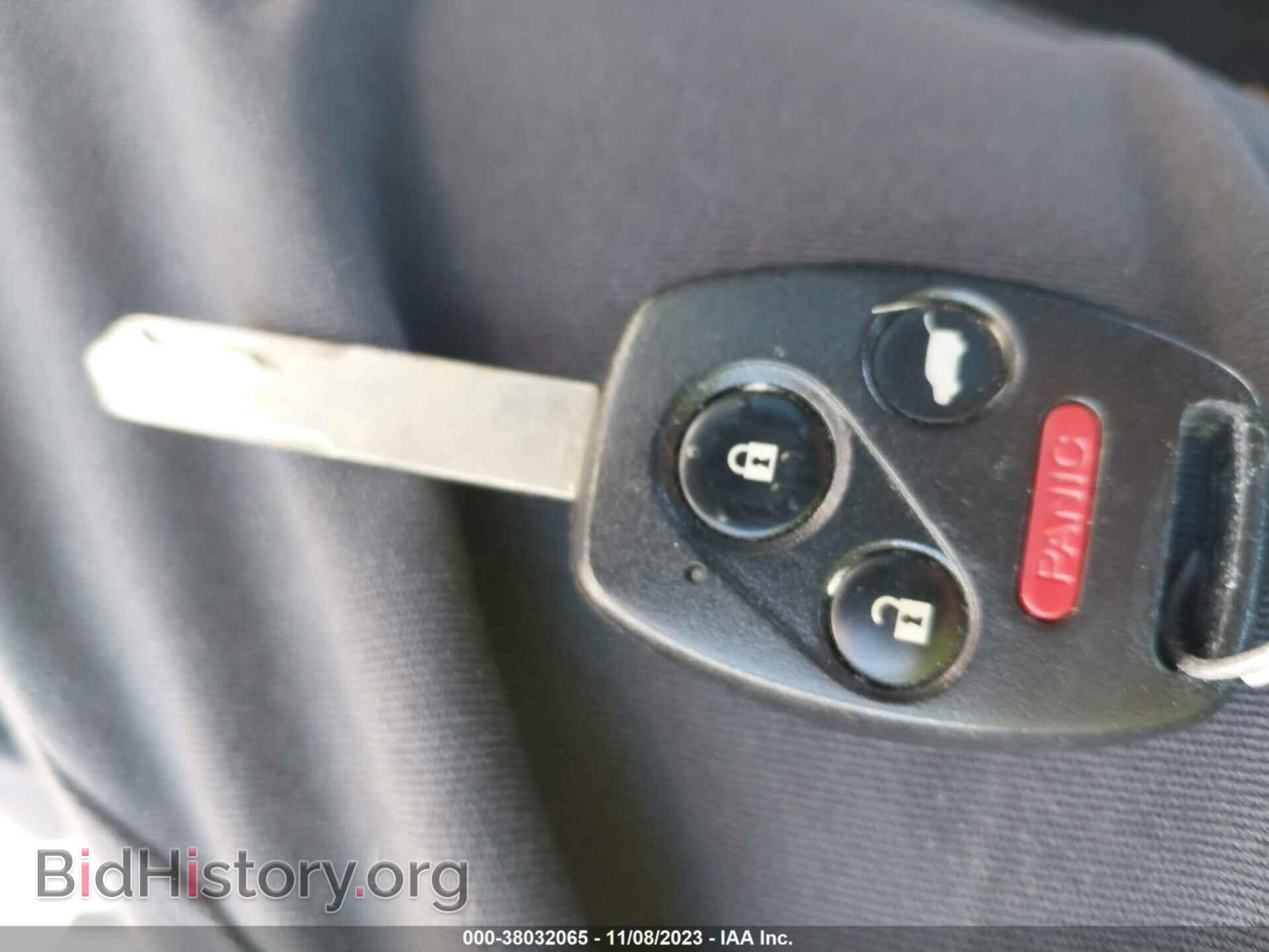 2011 HONDA PILOT - VIN: 5FNYF3H64BB046012 - Фото 11