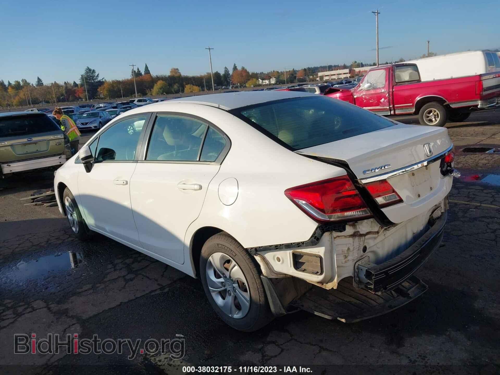 2015 HONDA CIVIC - VIN: 2HGFB2F56FH530658 - Фото 3