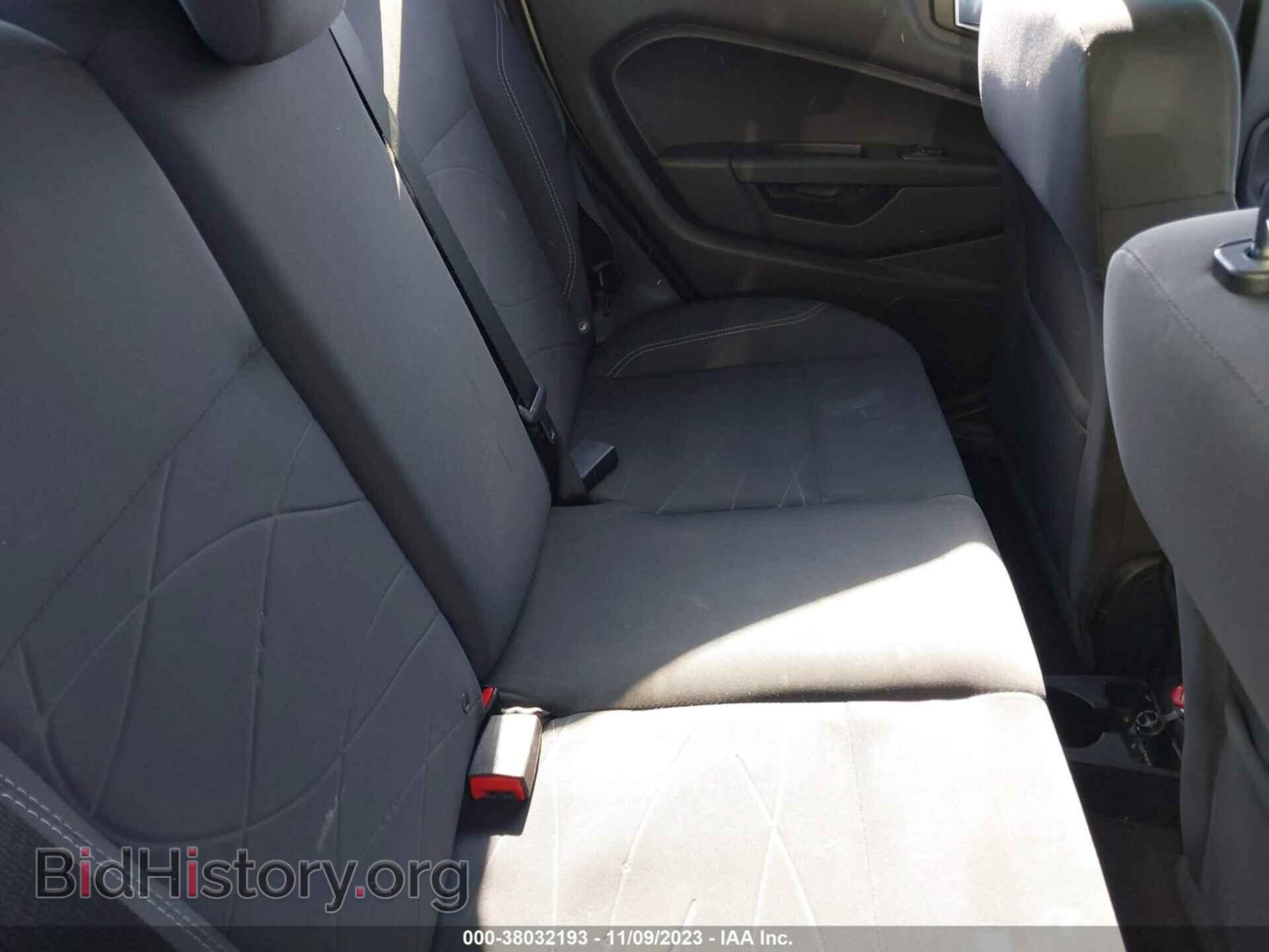 2016 FORD FIESTA - VIN: 3FADP4EJ2GM100801 - Фото 8
