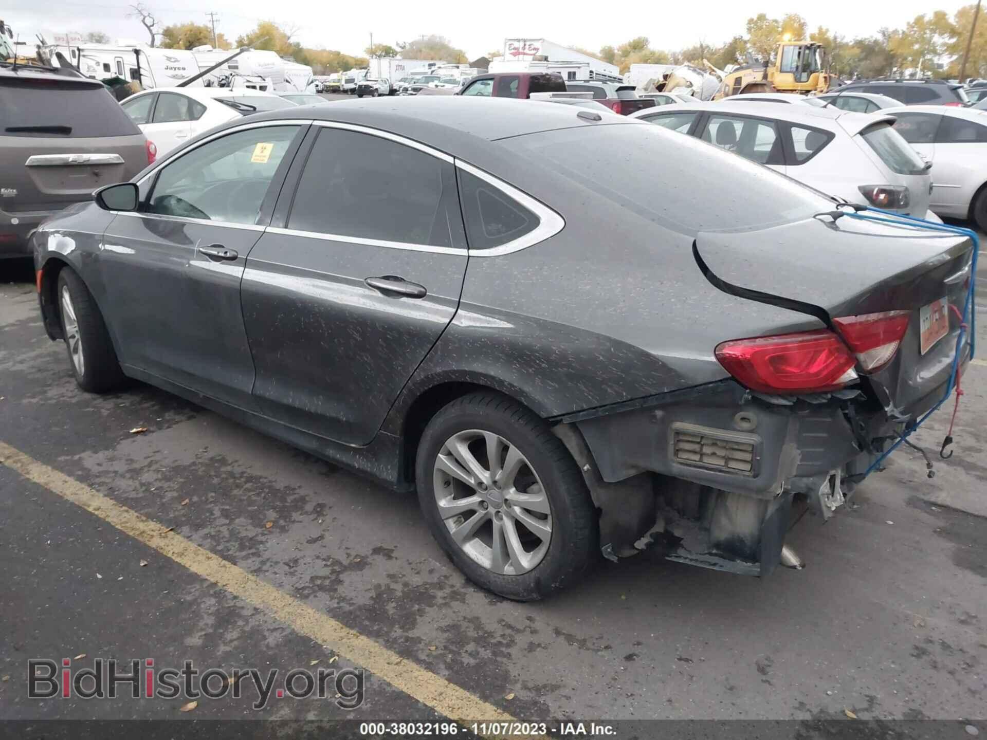 2015 CHRYSLER 200 - VIN: 1C3CCCAB7FN557767 - Photo 3