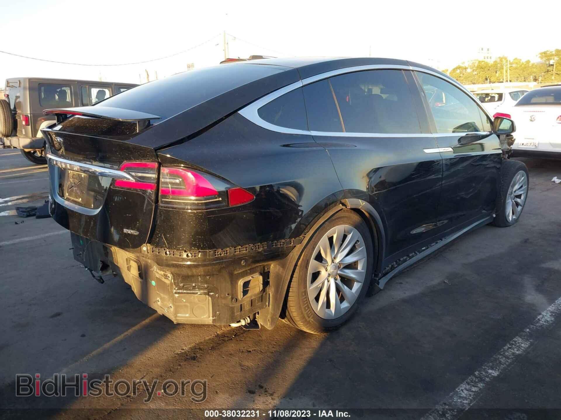 2017 TESLA MODEL X - VIN: 5YJXCBE24HF051350 - Photo 4