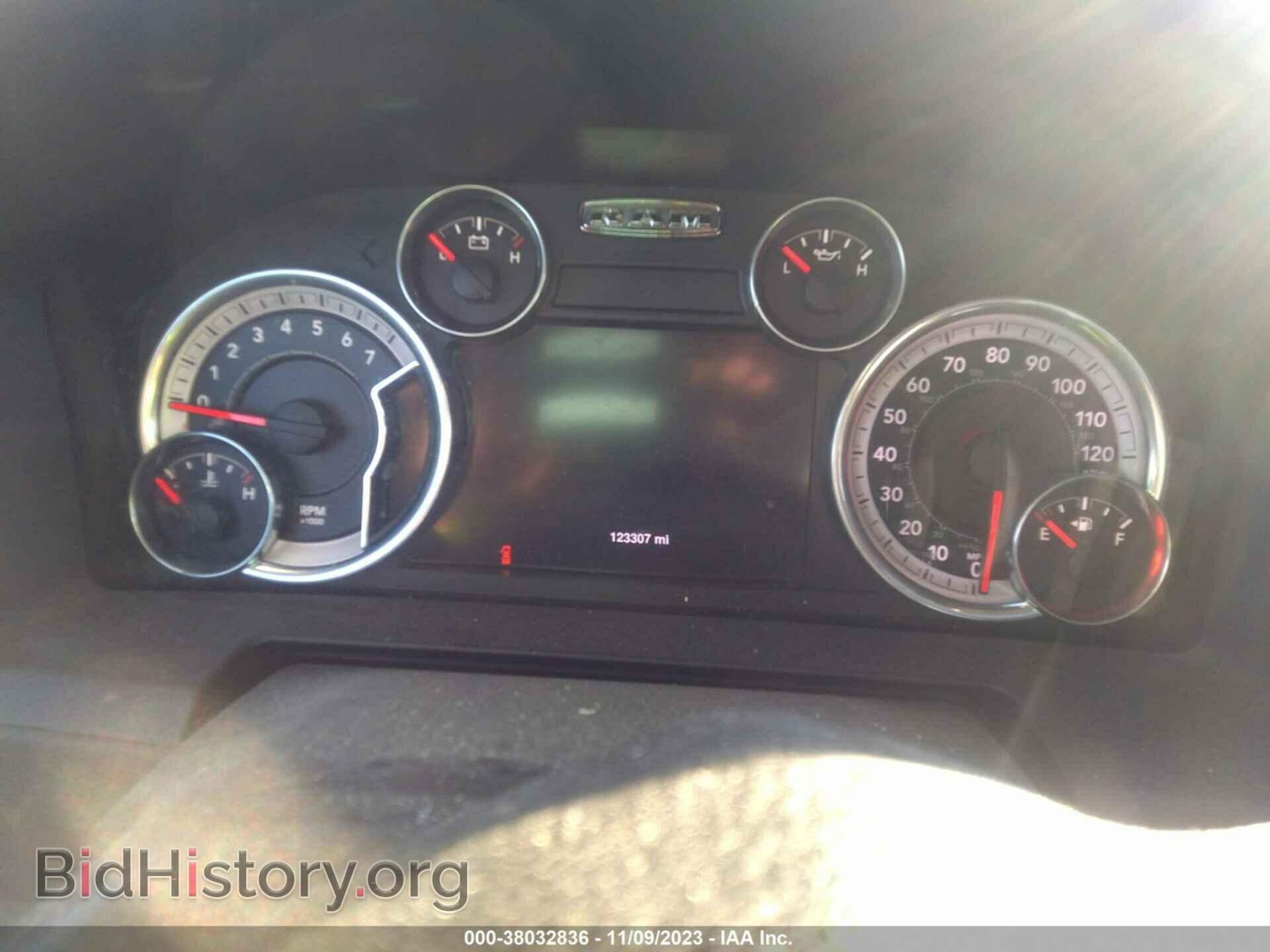 2016 RAM 1500 - VIN: 1C6RR7MT8GS223838 - Фото 7