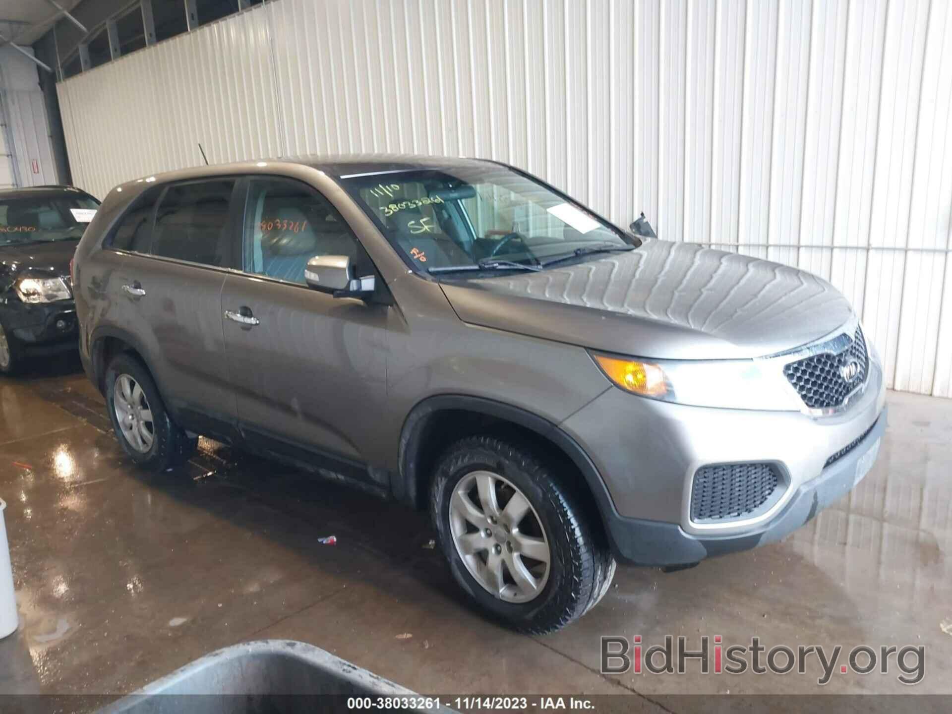 Photo 5XYKT3A17DG325673 - KIA SORENTO 2013