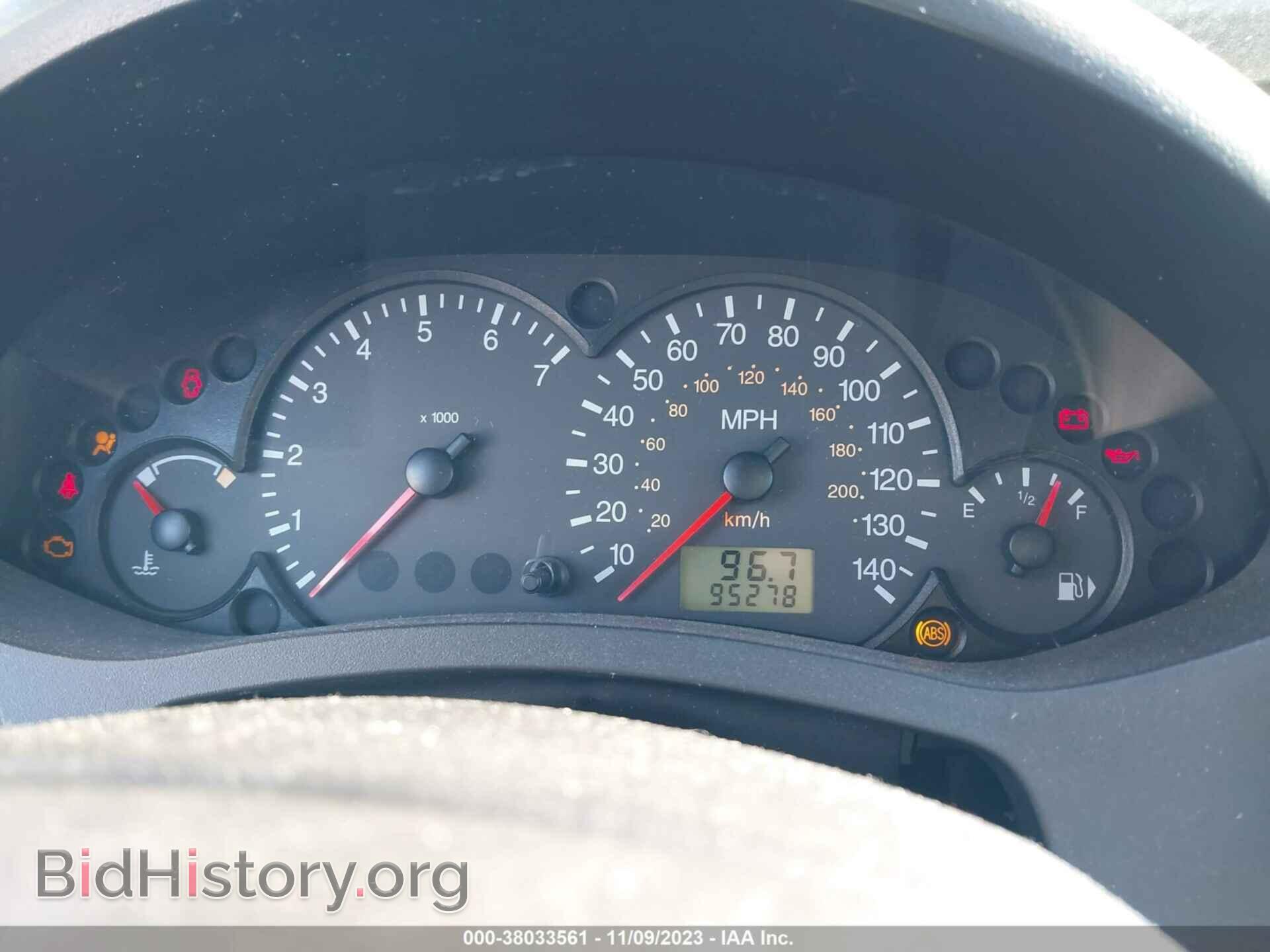 2007 FORD FOCUS - VIN: 1FAHP37NX7W211642 - Фото 7