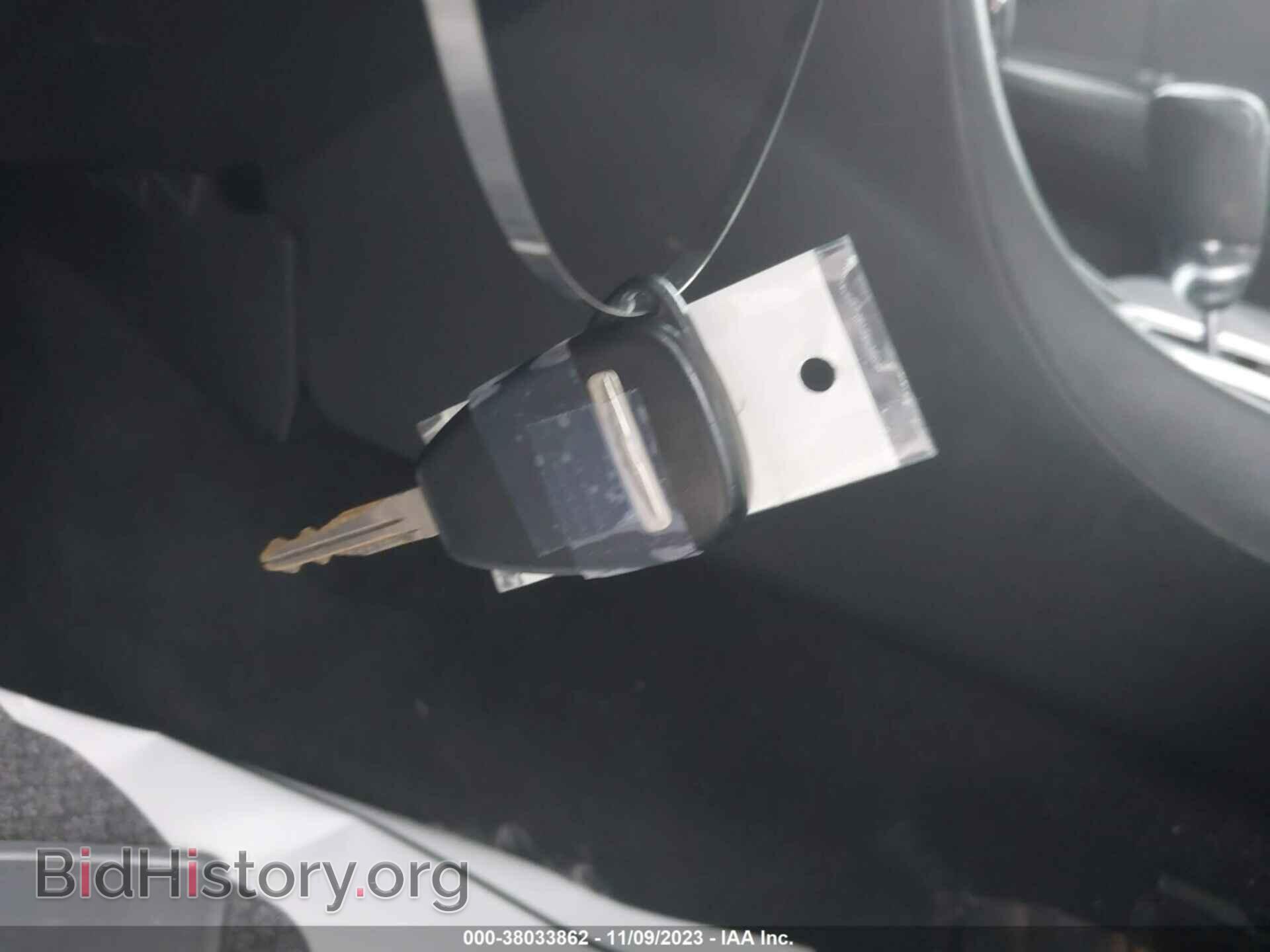 2014 CHRYSLER 200 - VIN: 1C3CCBAB6EN211282 - Фото 11
