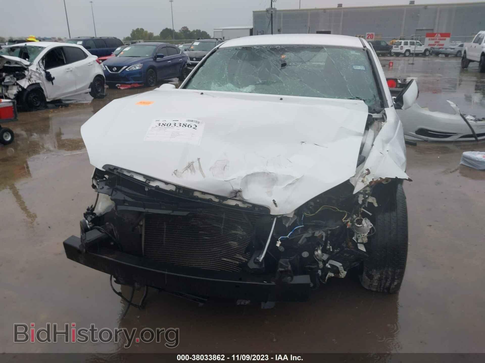 2014 CHRYSLER 200 - VIN: 1C3CCBAB6EN211282 - Фото 6