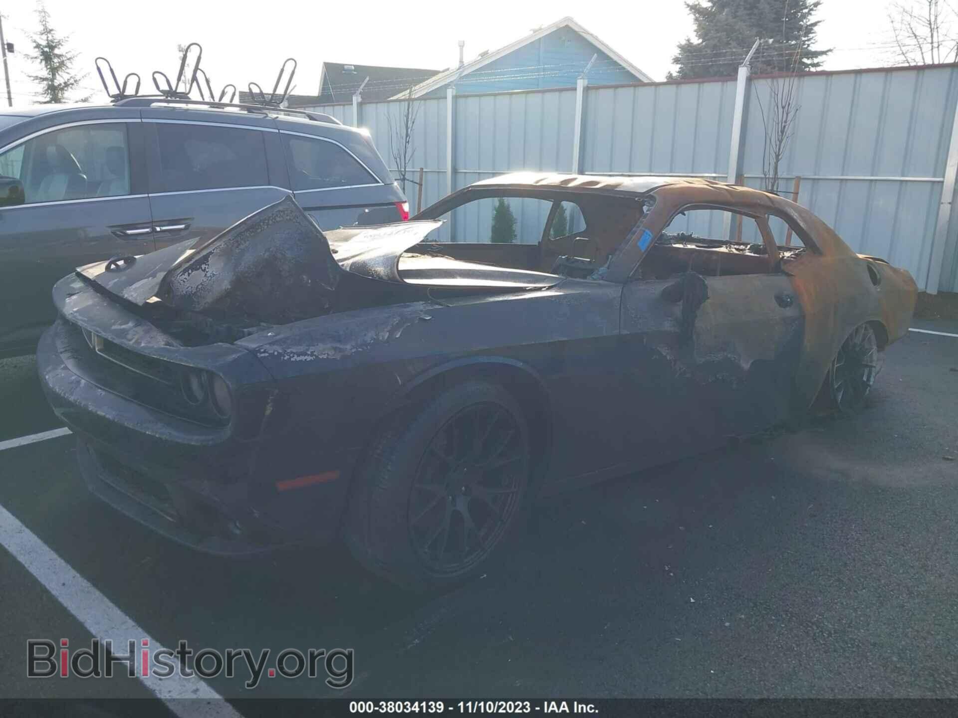 2018 DODGE CHALLENGER - VIN: 2C3CDZAGXJH328271 - Photo 2