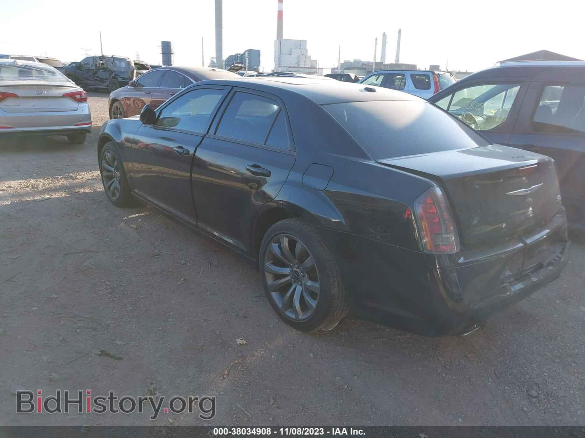 2014 CHRYSLER 300 - VIN: 2C3CCABG7EH323747 - Фото 3