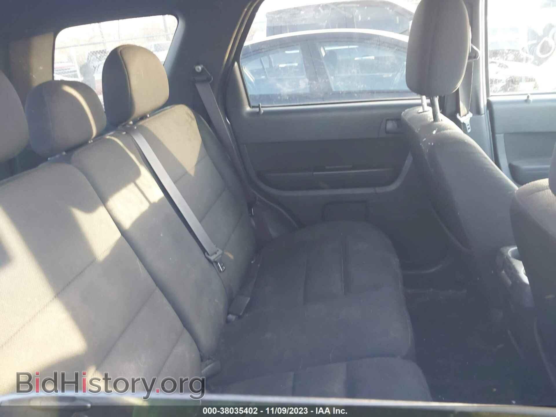 2010 FORD ESCAPE - VIN: 1FMCU0D73AKB62831 - Фото 8