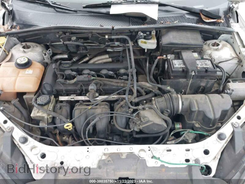2006 Ford FOCUS (VIN 1FAHP34N76W215327) — photo 6 of 11