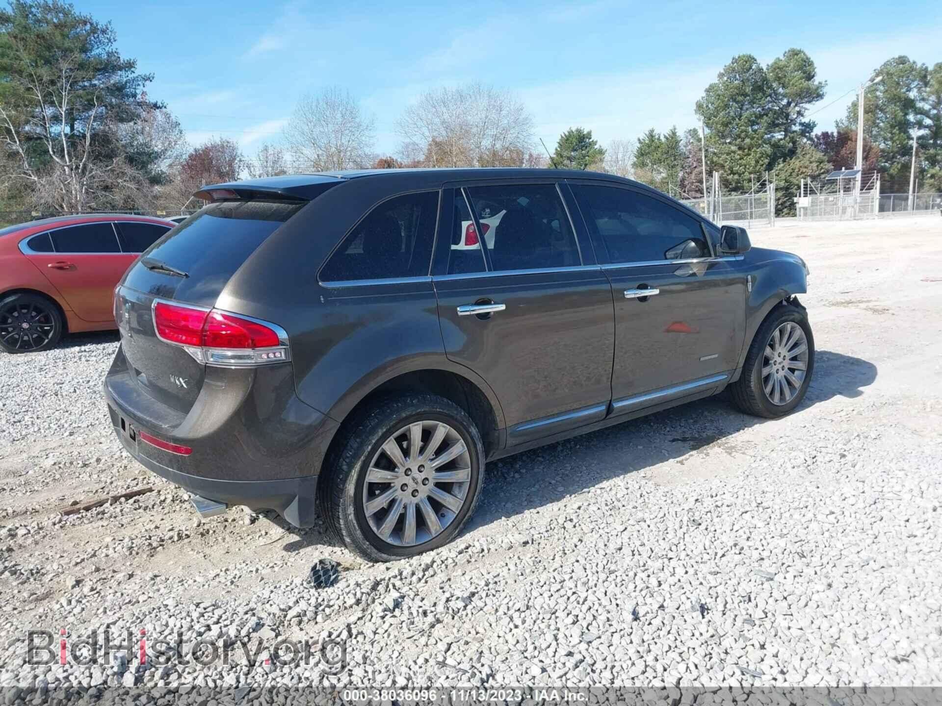2011 LINCOLN MKX - VIN: 2LMDJ6JK8BBJ04884 - Фото 4