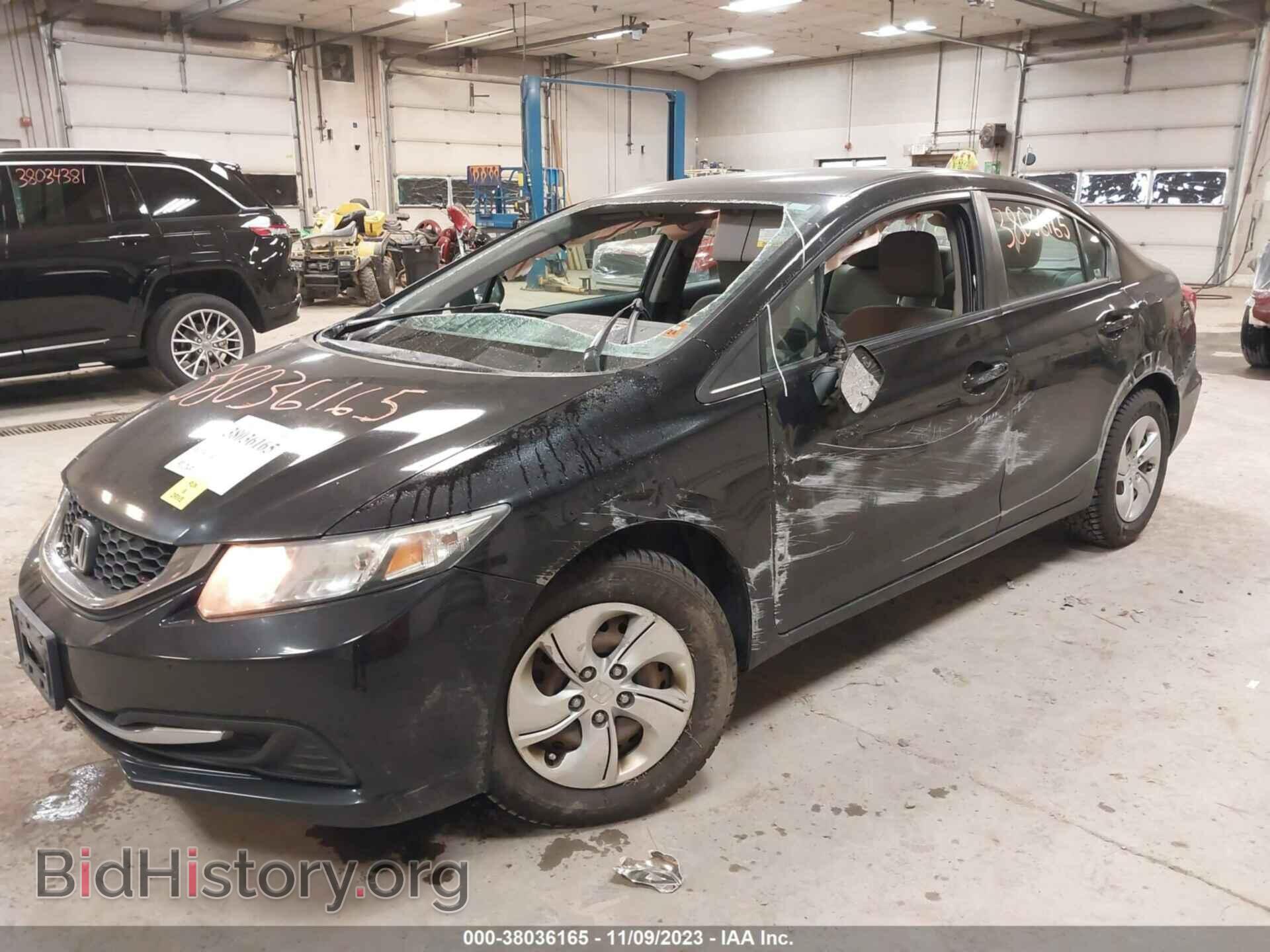 2013 HONDA CIVIC - VIN: 2HGFB2F5XDH523788 - Фото 2