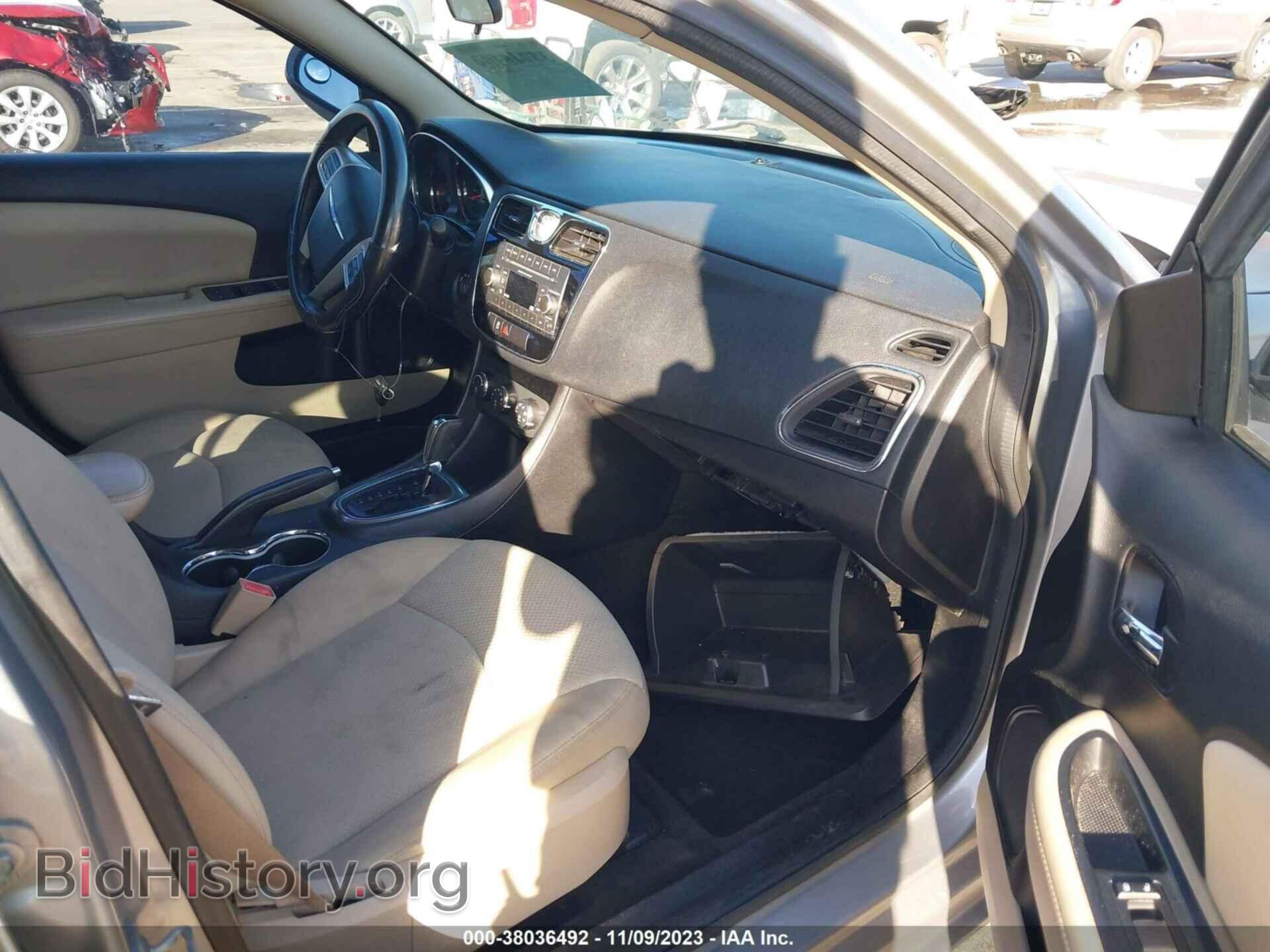 2014 CHRYSLER 200 - VIN: 1C3CCBBB4EN150710 - Фото 5