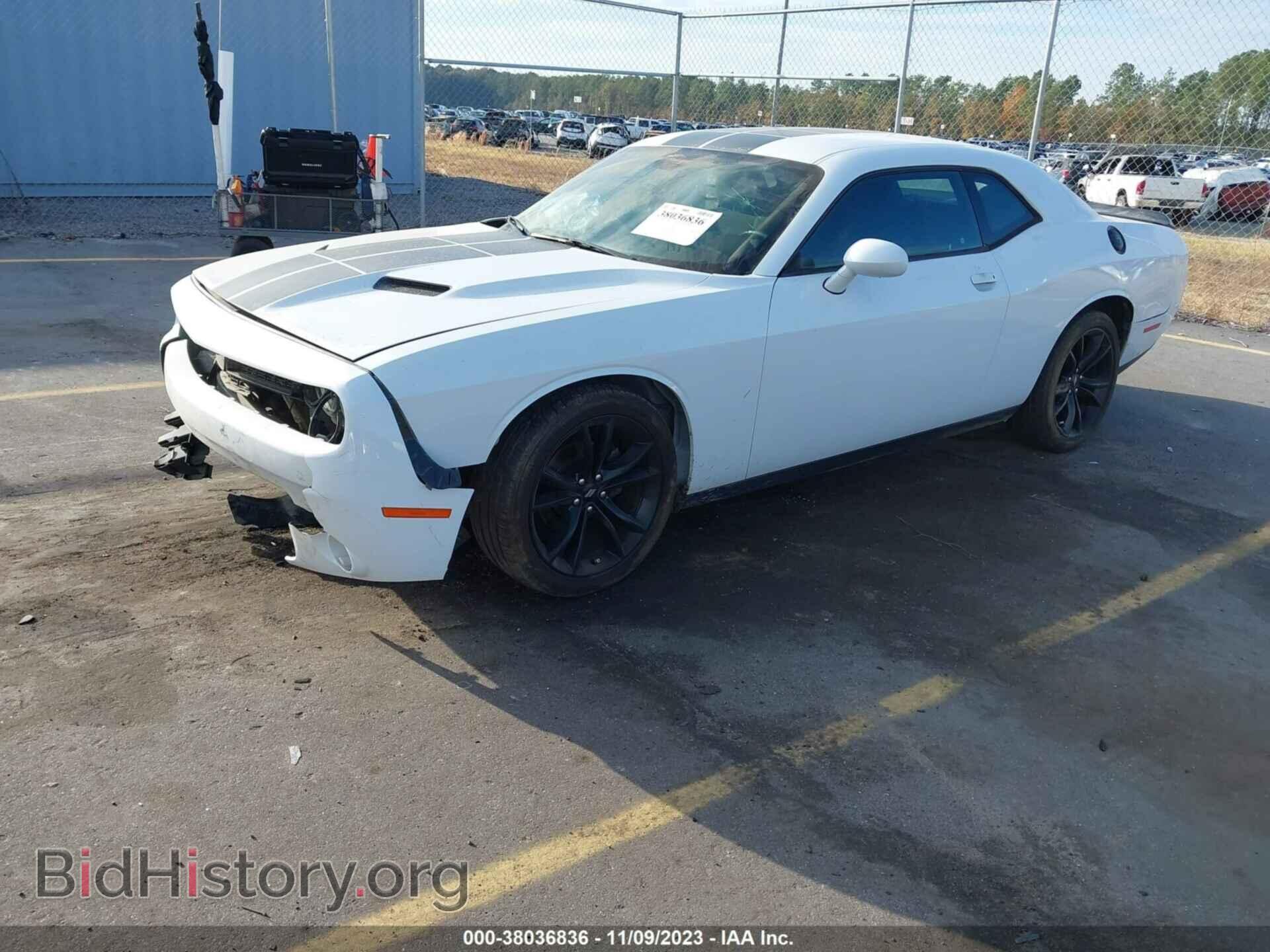 2017 DODGE CHALLENGER - VIN: 2C3CDZAG0HH640609 - Photo 2