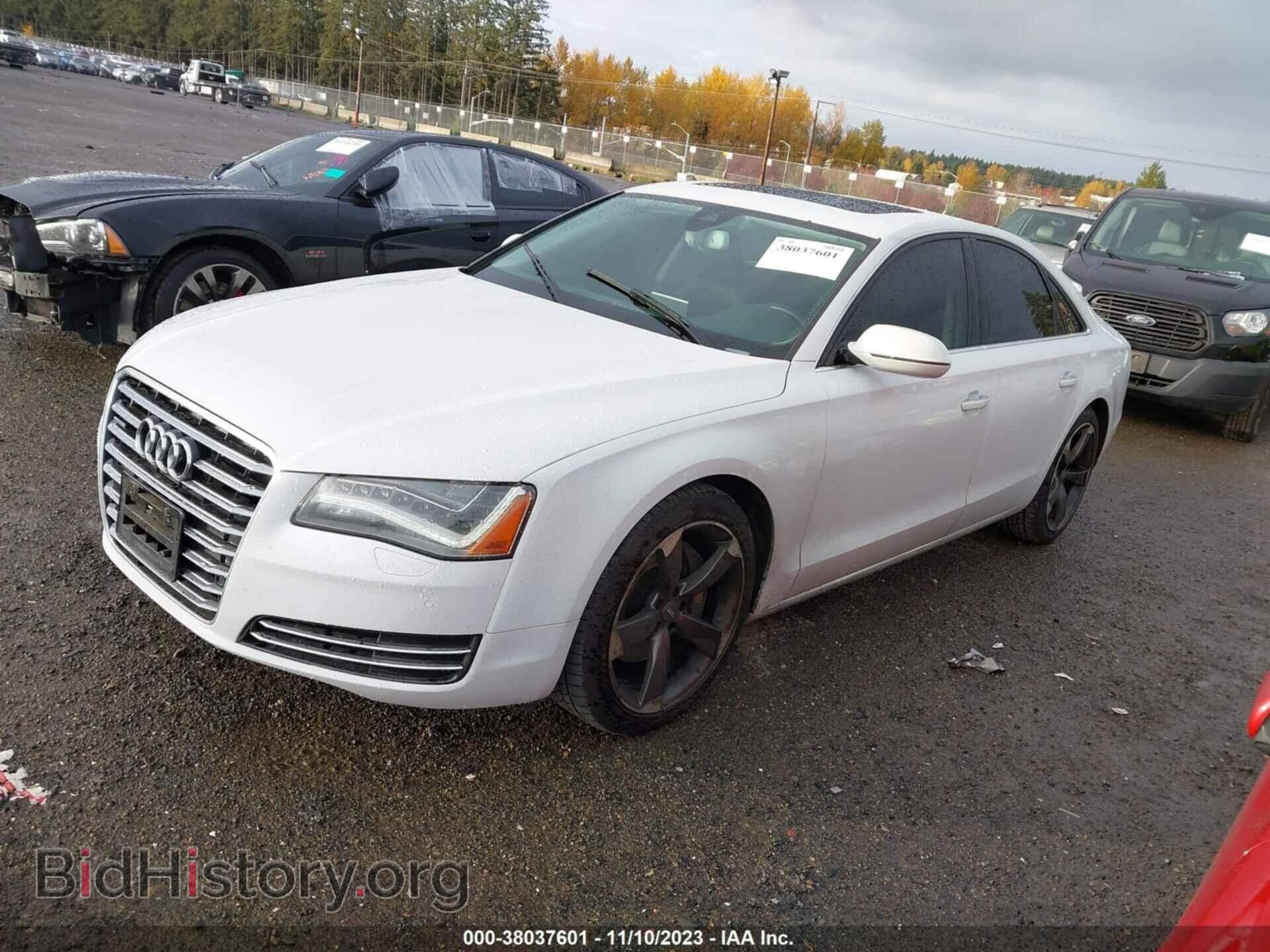 2013 AUDI A8 - VIN: WAUAGAFD6DN012532 - Фото 2