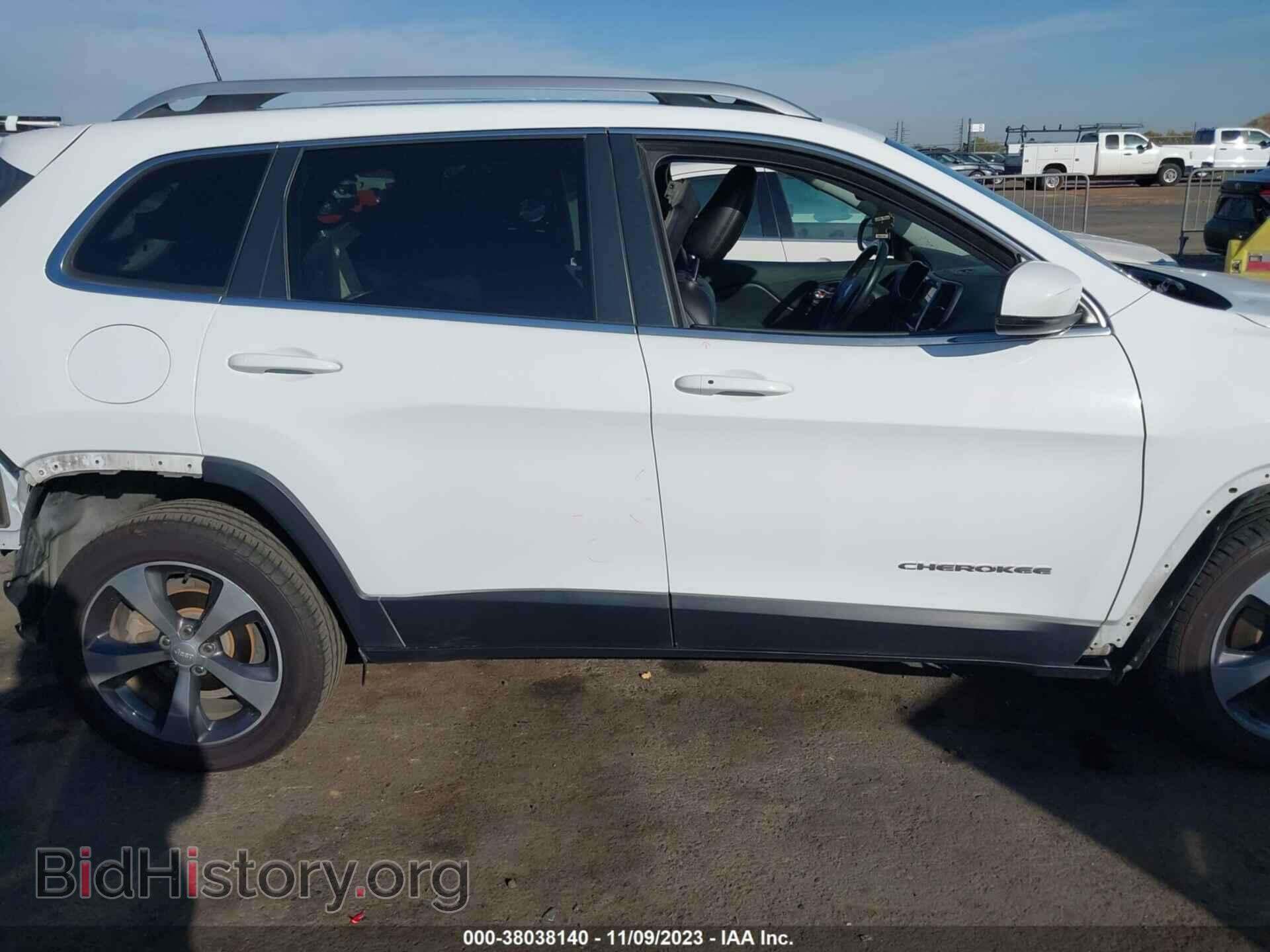 2019 JEEP CHEROKEE - VIN: 1C4PJLDB2KD416085 - Фото 14