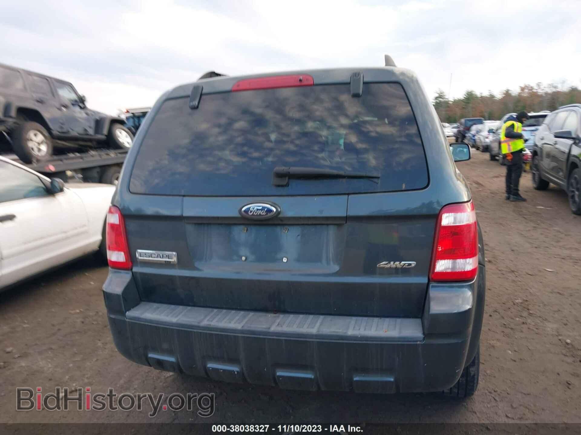 2008 FORD ESCAPE - VIN: 1FMCU93138KC81068 - Фото 12