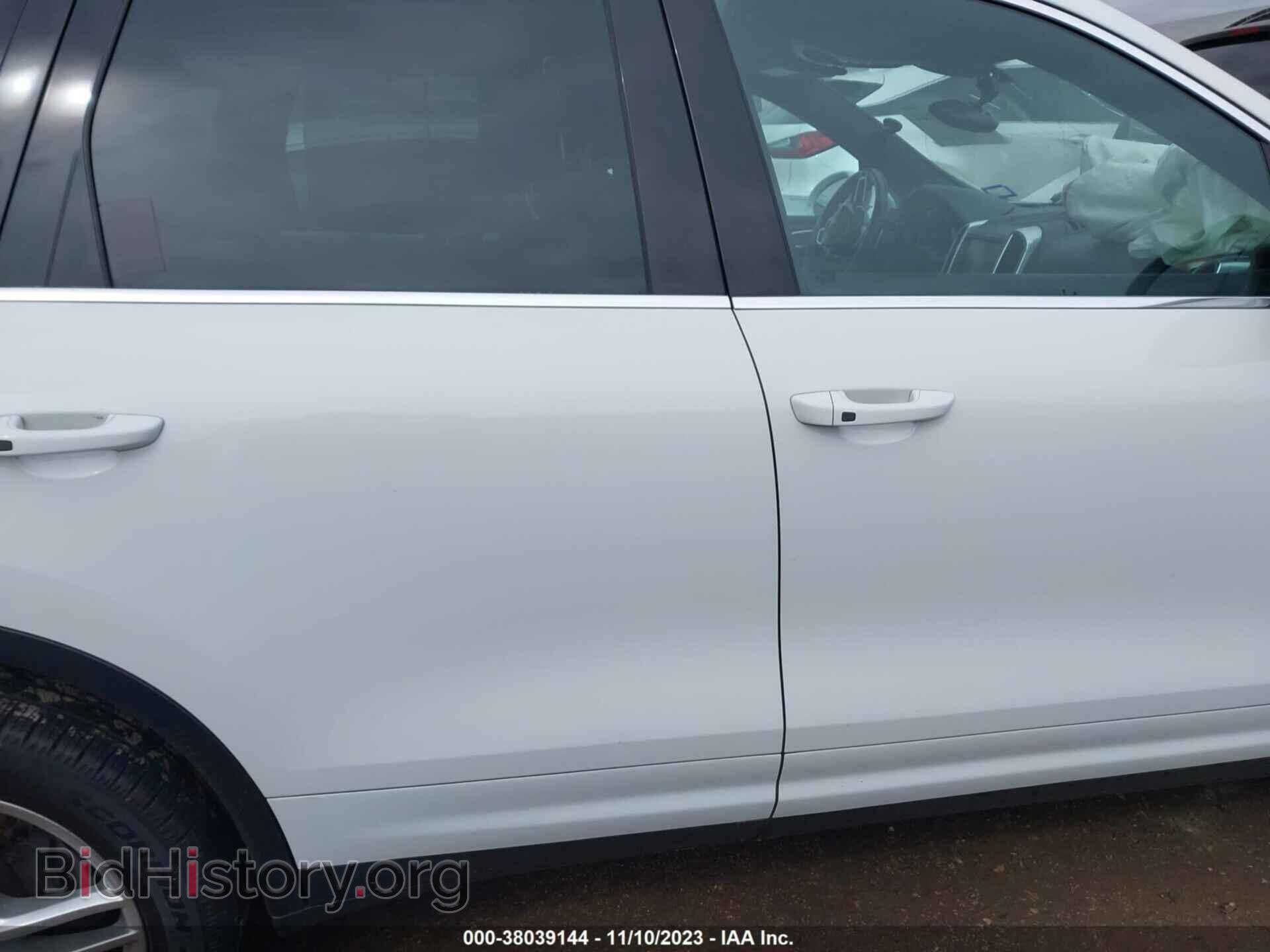 2016 PORSCHE CAYENNE - VIN: WP1AA2A26GLA03067 - Фото 14