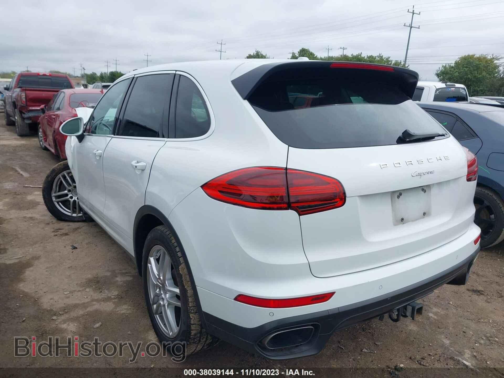 2016 PORSCHE CAYENNE - VIN: WP1AA2A26GLA03067 - Фото 3
