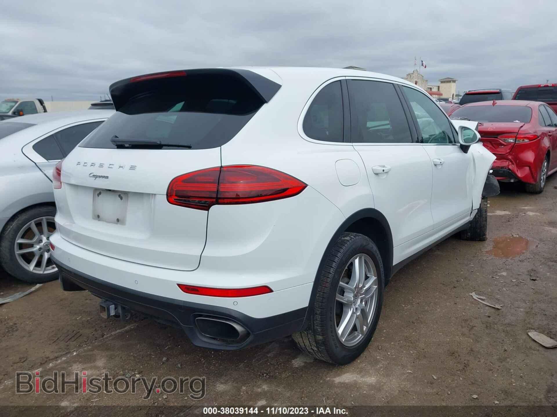 2016 PORSCHE CAYENNE - VIN: WP1AA2A26GLA03067 - Фото 4