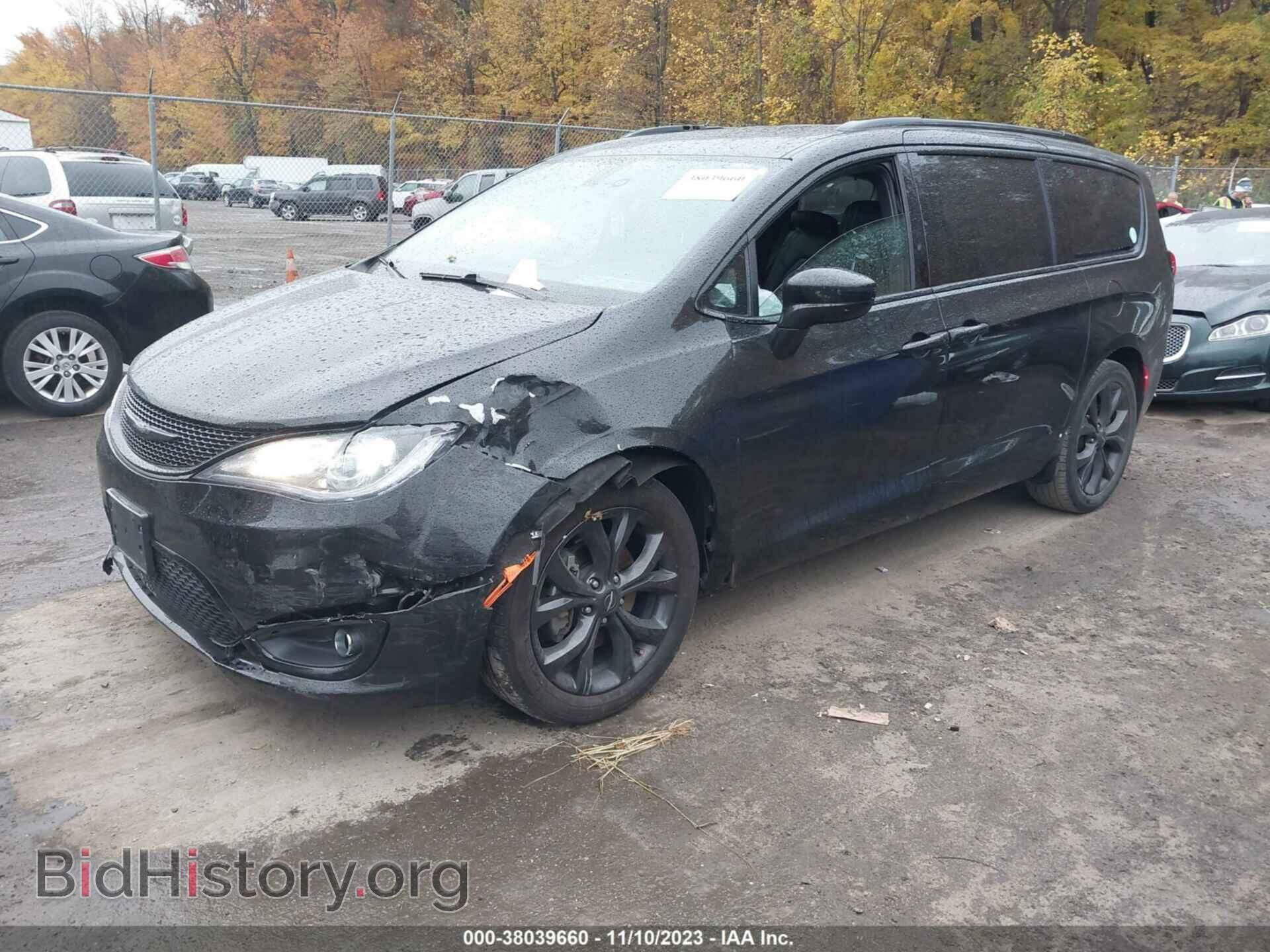 2019 CHRYSLER PACIFICA - VIN: 2C4RC1BGXKR633323 - Фото 6