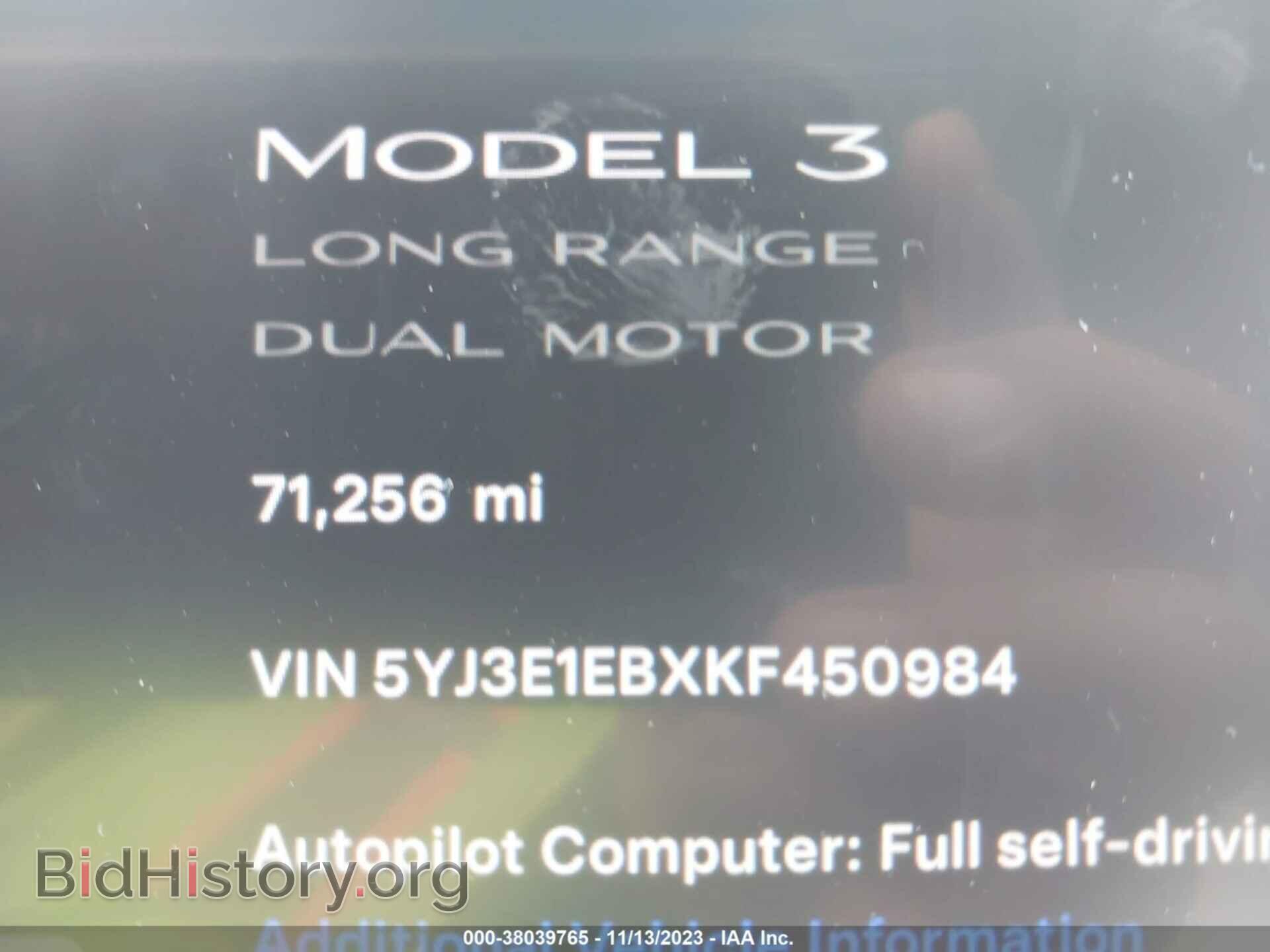 2019 TESLA MODEL 3 - VIN: 5YJ3E1EBXKF450984 - Фото 16