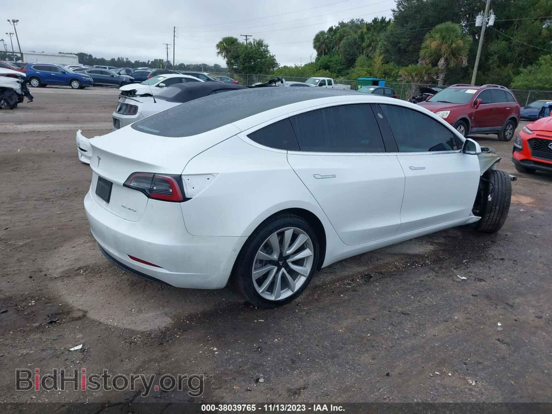 2019 TESLA MODEL 3 - VIN: 5YJ3E1EBXKF450984 - Фото 4