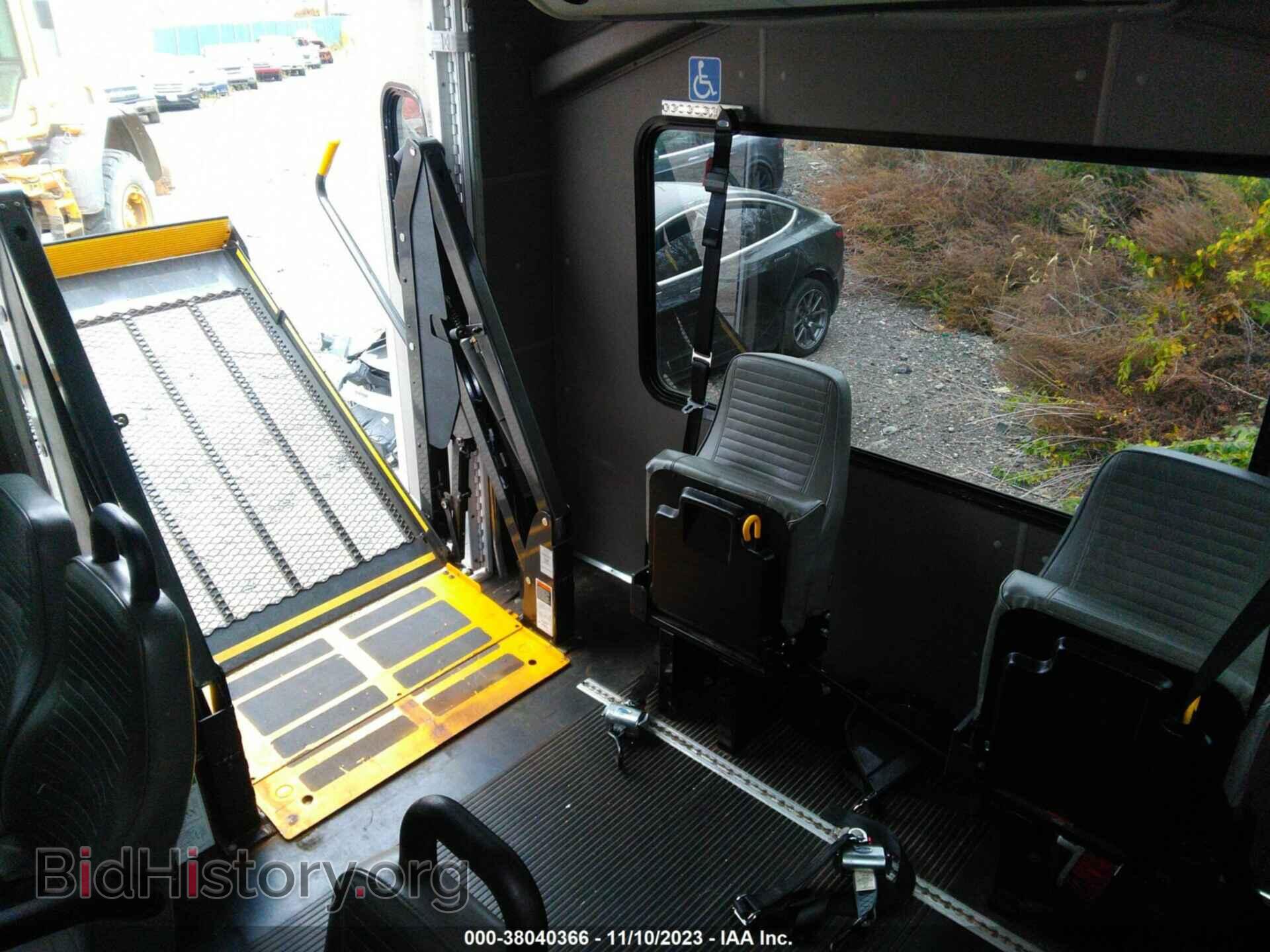 2013 FORD E-350 CUTAWAY - VIN: 1FDEE3FSXDDA93024 - Фото 13