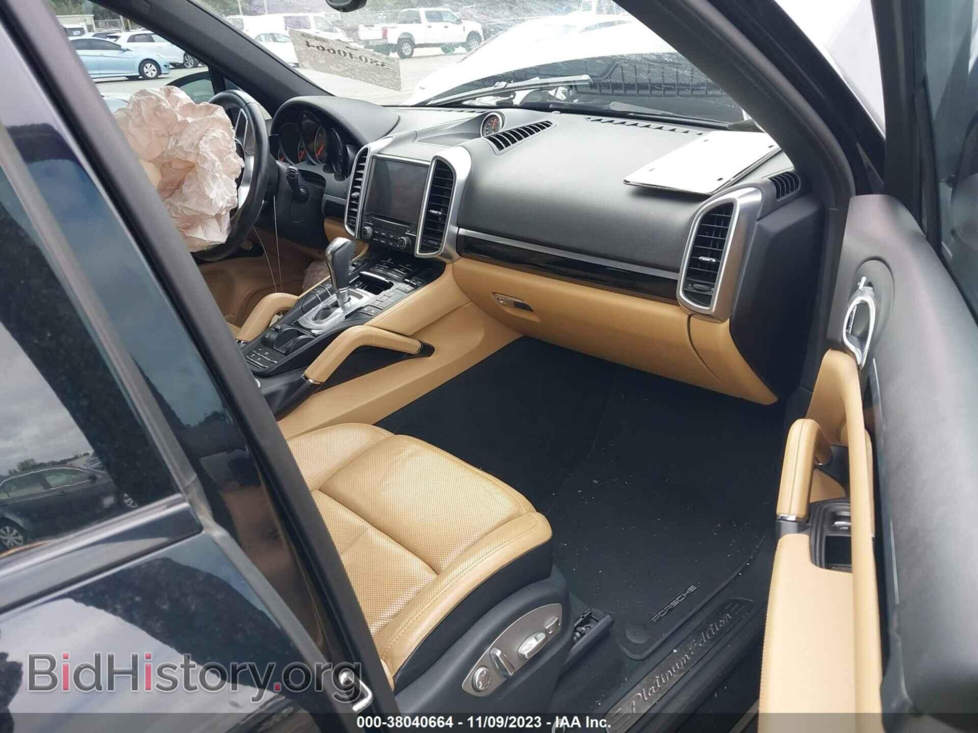 2017 PORSCHE CAYENNE - VIN: WP1AA2A21HKA90531 - Фото 5