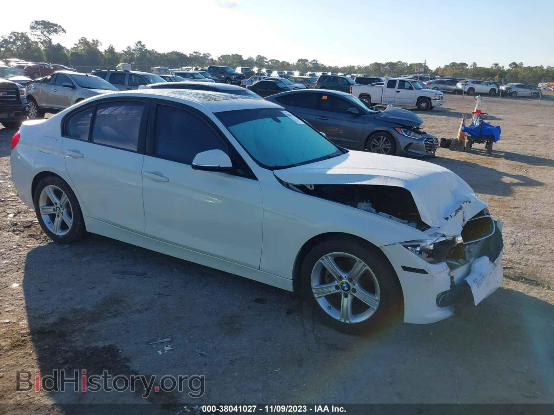 Photo WBA3B1G5XFNT04167 - BMW 320I 2015