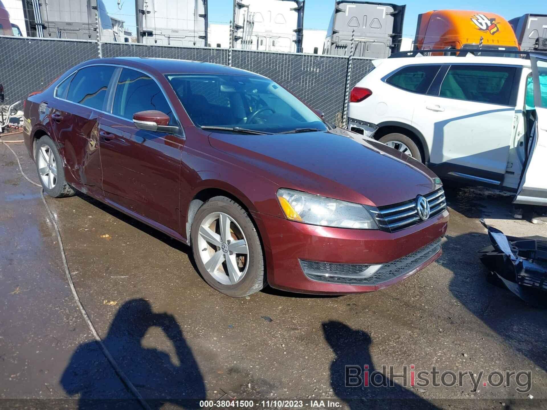 Photo 1VWBH7A30CC079186 - VOLKSWAGEN PASSAT 2012