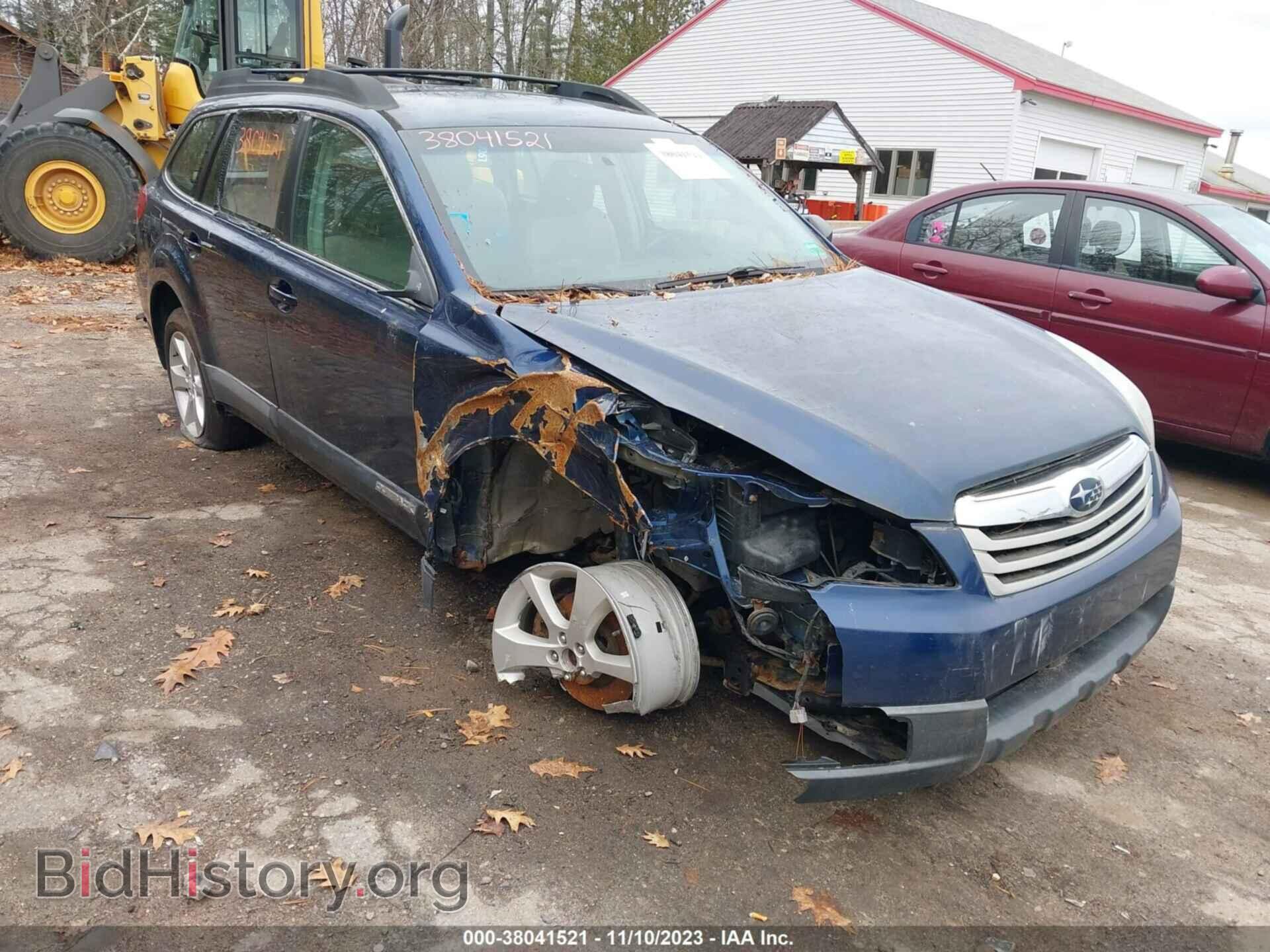 2011 SUBARU OUTBACK - VIN: 4S4BRBAC4B1324967 - Photo 6