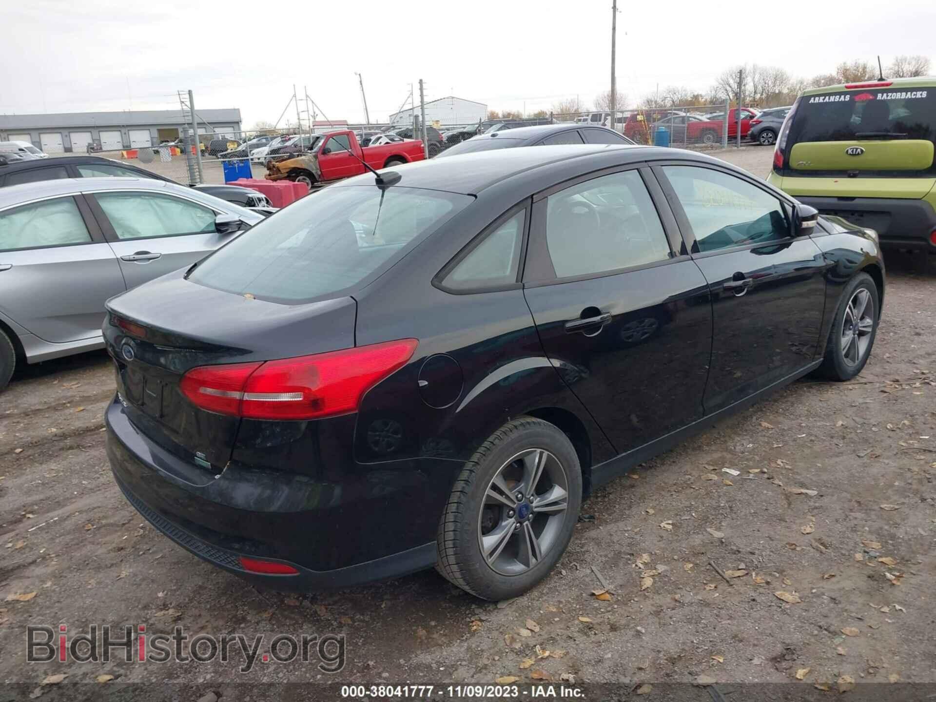 2017 FORD FOCUS - VIN: 1FADP3FE3HL218936 - Photo 4