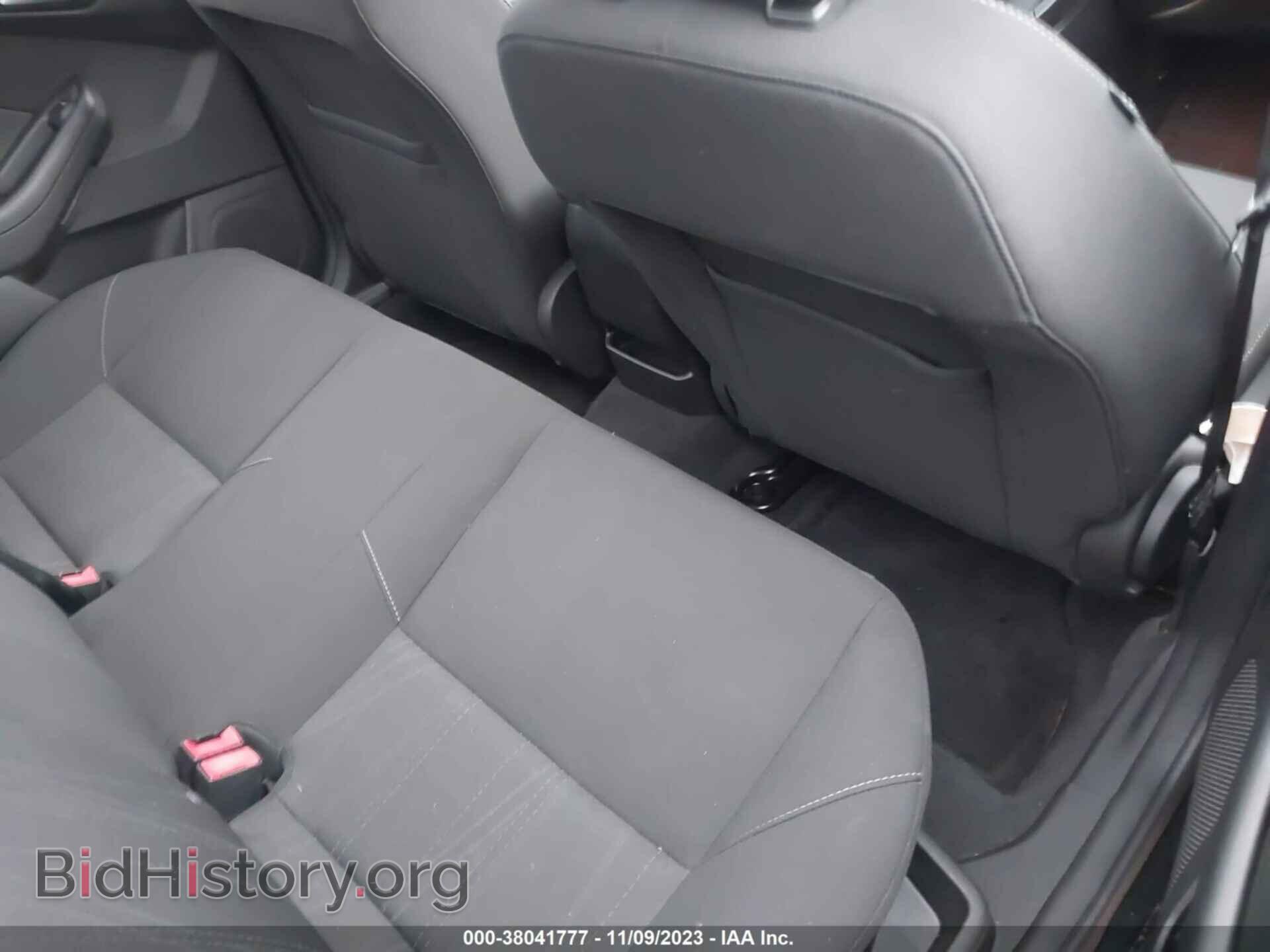 2017 FORD FOCUS - VIN: 1FADP3FE3HL218936 - Photo 8