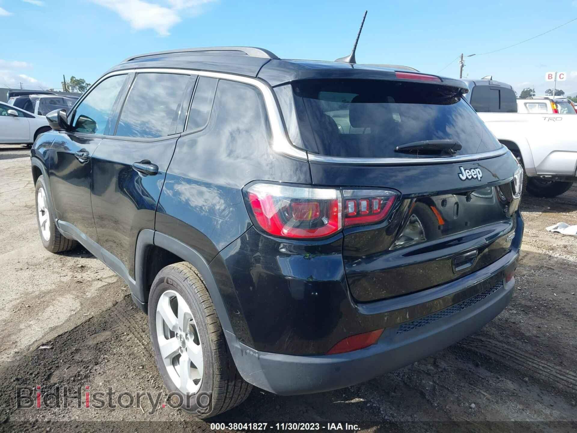 2018 JEEP COMPASS - VIN: 3C4NJCBB5JT266492 - Фото 3