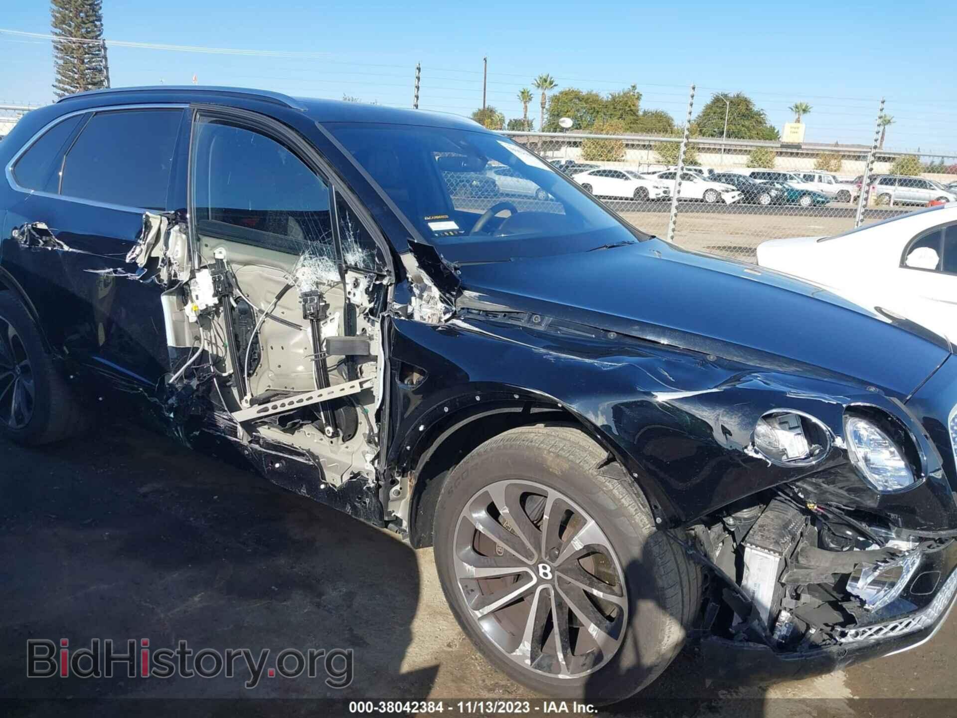 2017 BENTLEY BENTAYGA - VIN: SJAAC2ZVXHC013789 - Фото 6