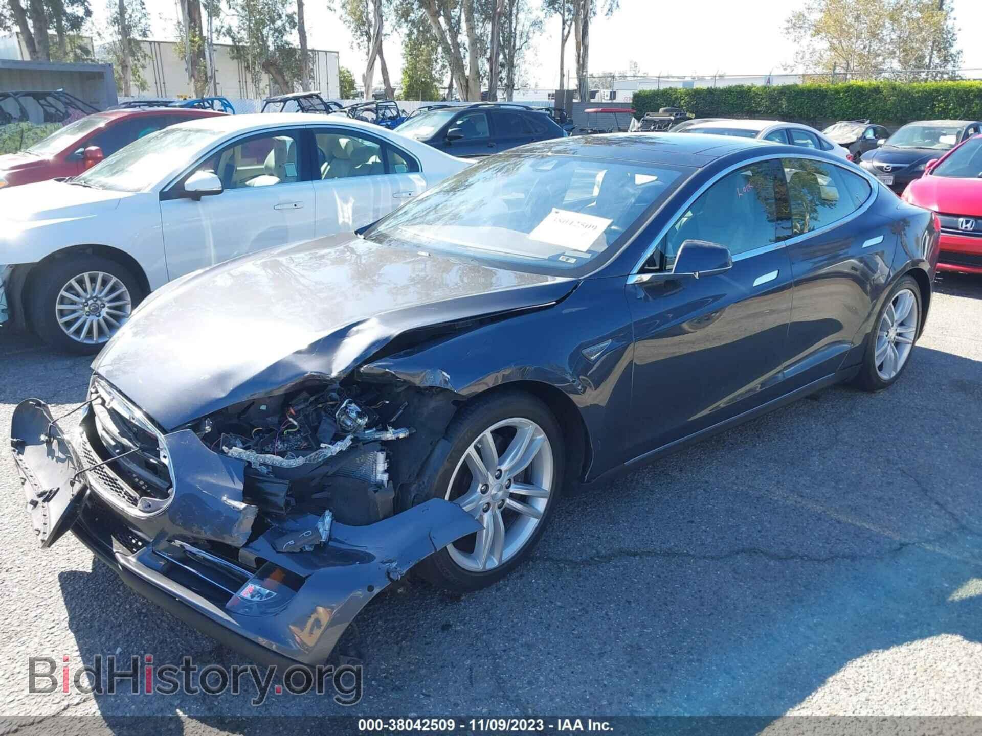 2015 TESLA MODEL S - VIN: 5YJSA1S29FF086185 - Фото 2