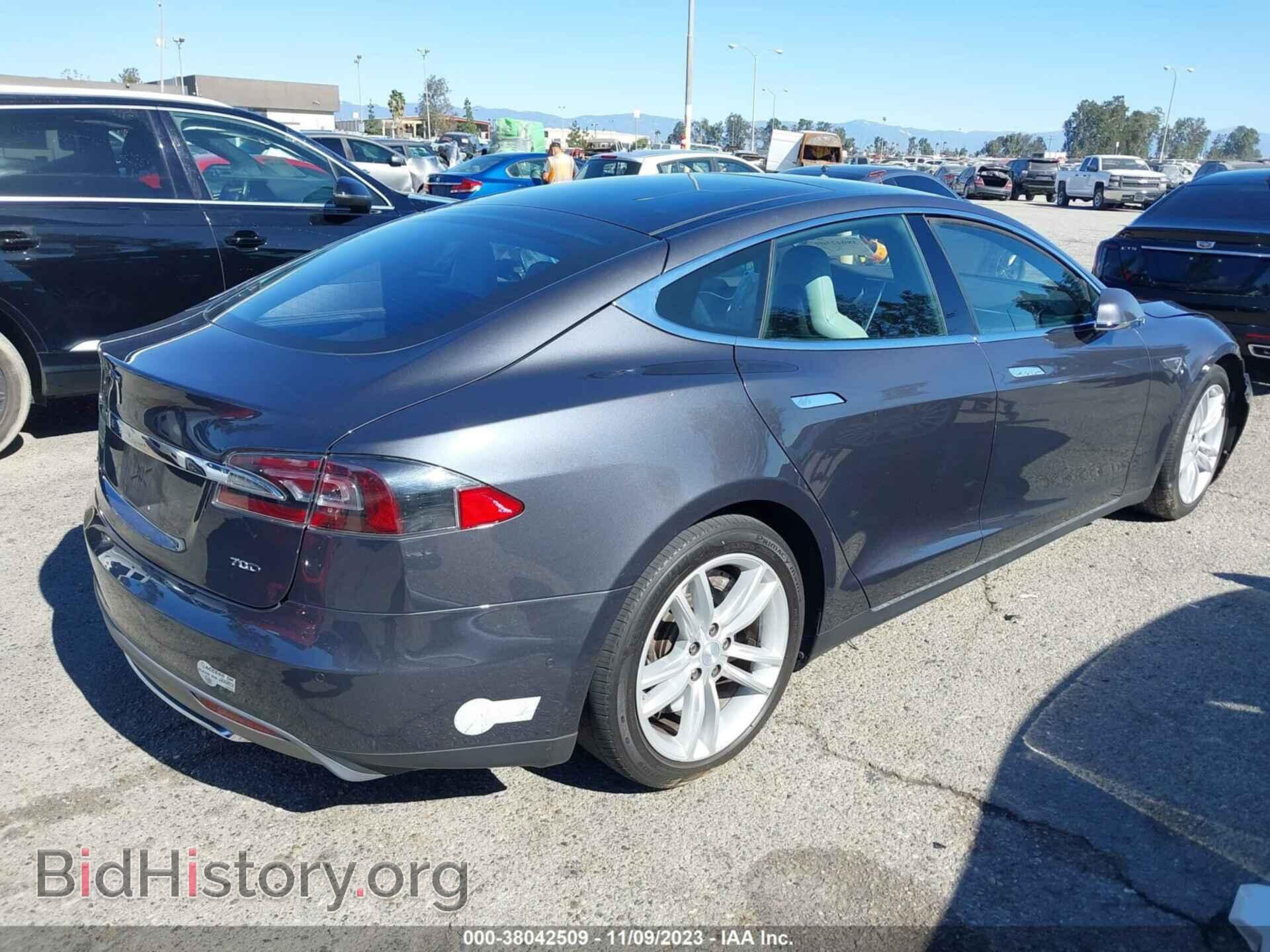 2015 TESLA MODEL S - VIN: 5YJSA1S29FF086185 - Фото 4