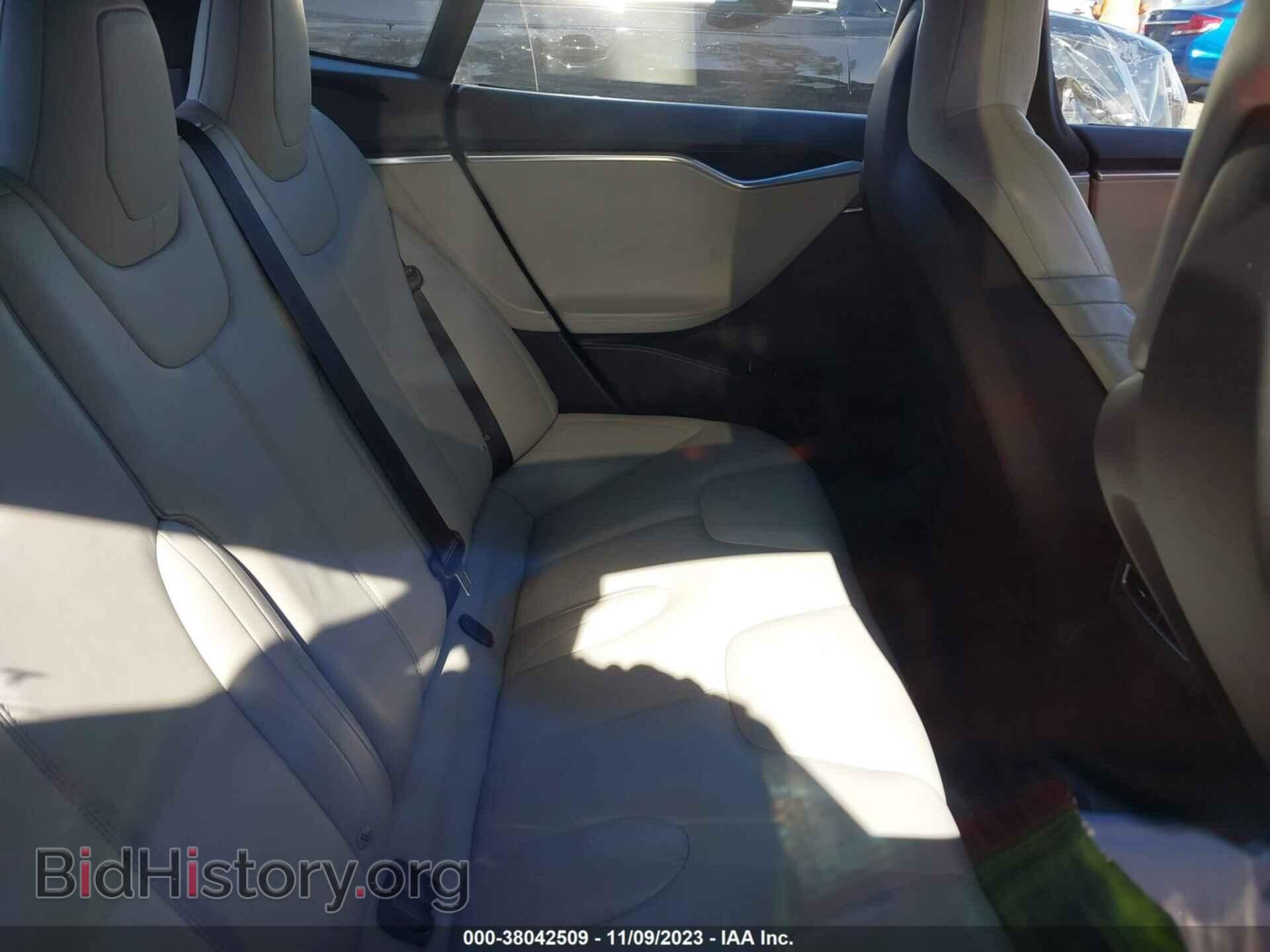 2015 TESLA MODEL S - VIN: 5YJSA1S29FF086185 - Фото 8