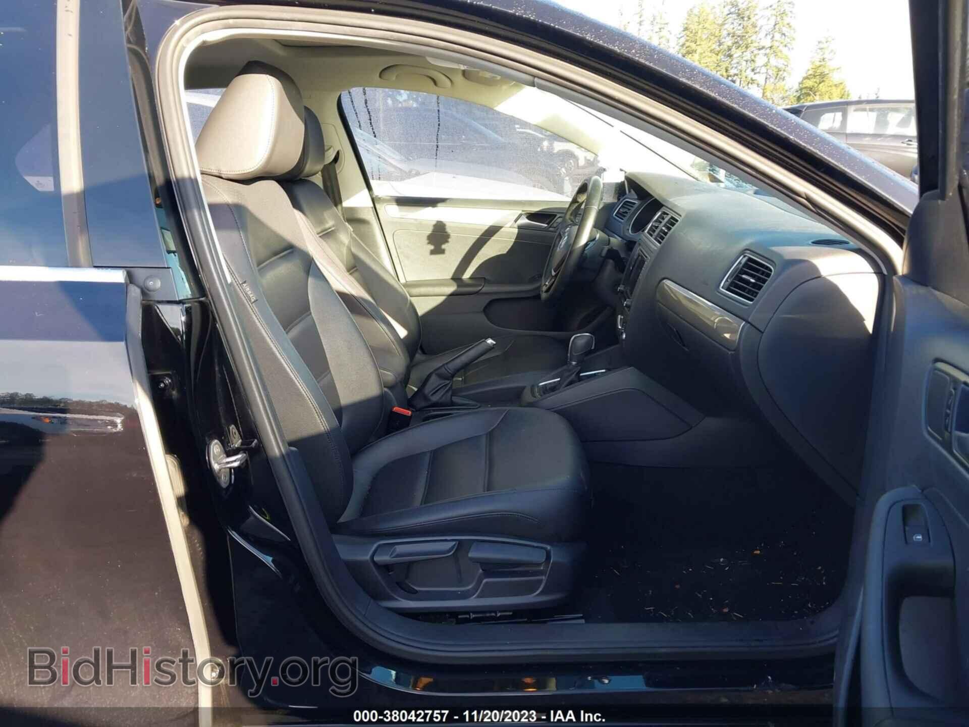 2017 VOLKSWAGEN JETTA - VIN: 3VWDB7AJ3HM385068 - Фото 5