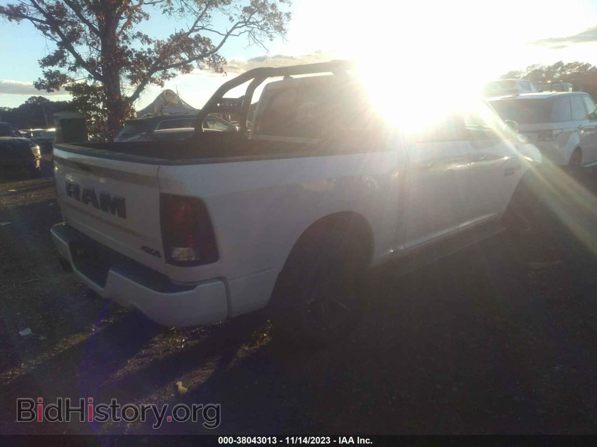 2017 RAM 1500 - VIN: 1C6RR7MT6HS625018 - Photo 4
