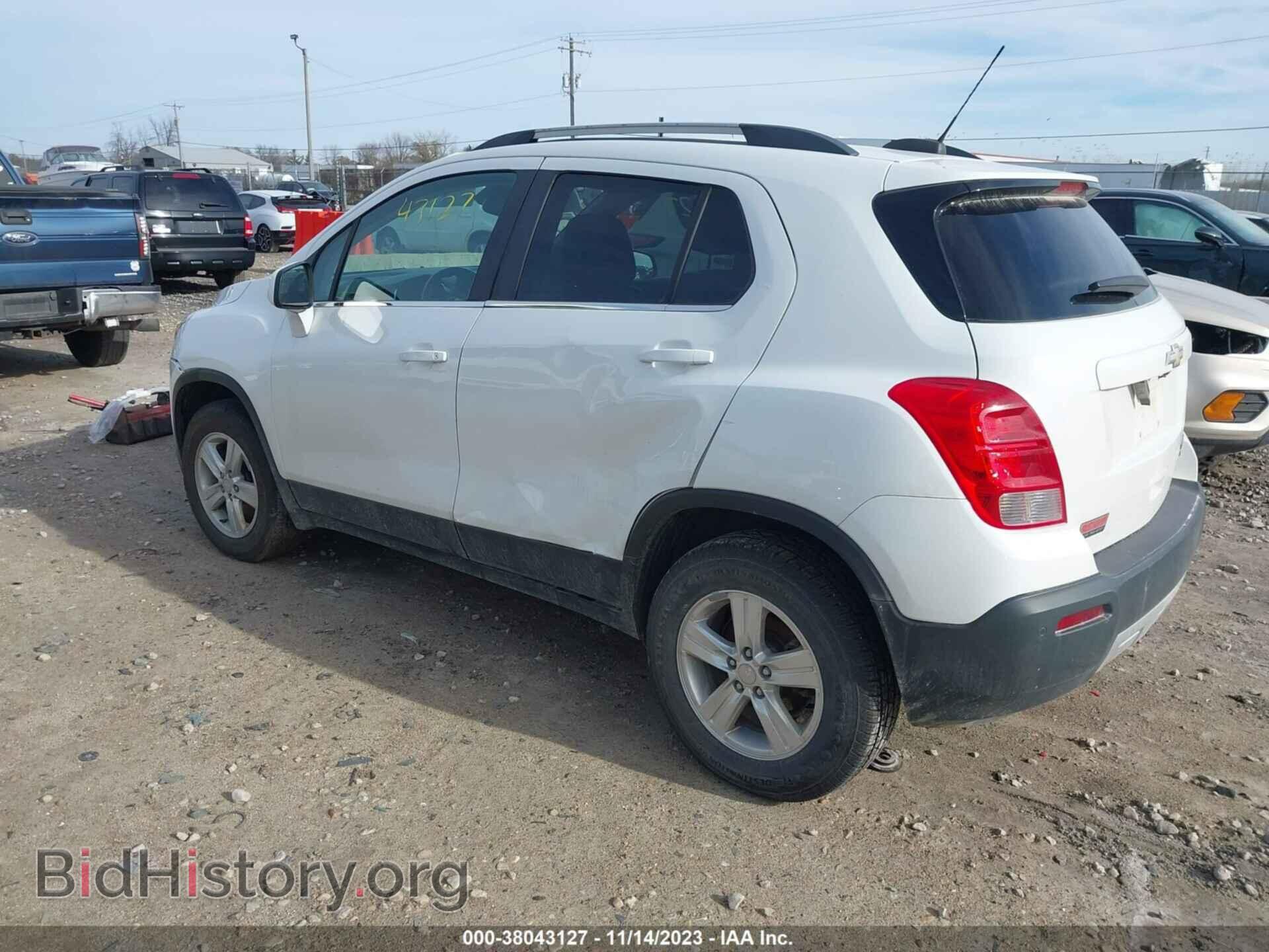 2015 CHEVROLET TRAX - VIN: 3GNCJRSB8FL244804 - Фото 3