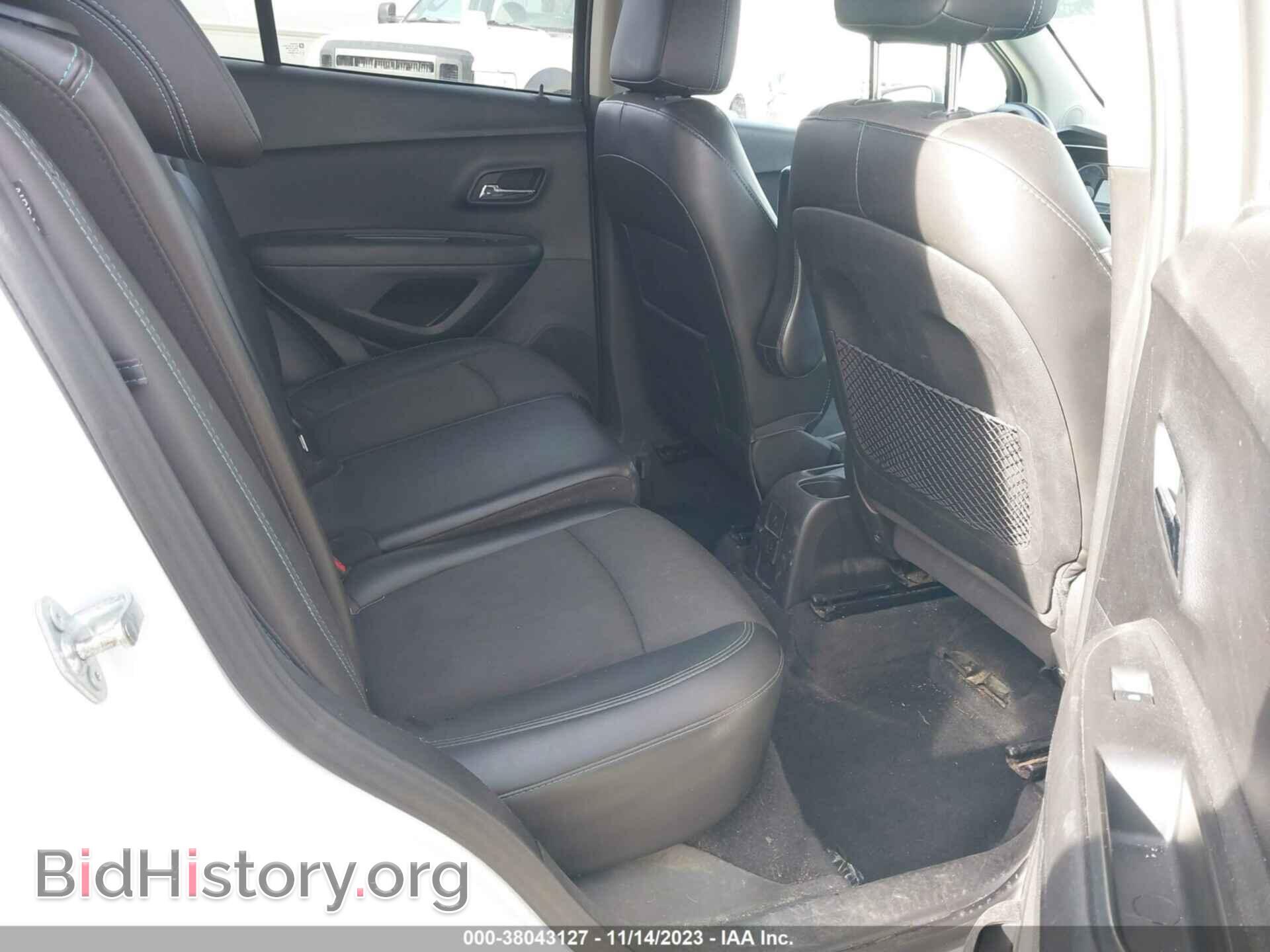 2015 CHEVROLET TRAX - VIN: 3GNCJRSB8FL244804 - Фото 8