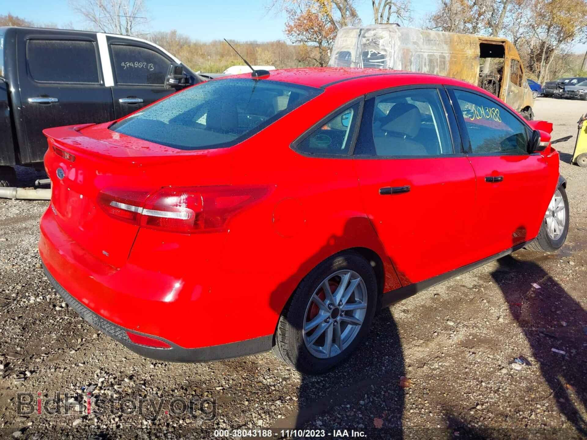 2017 FORD FOCUS - VIN: 1FADP3F28HL271704 - Photo 4