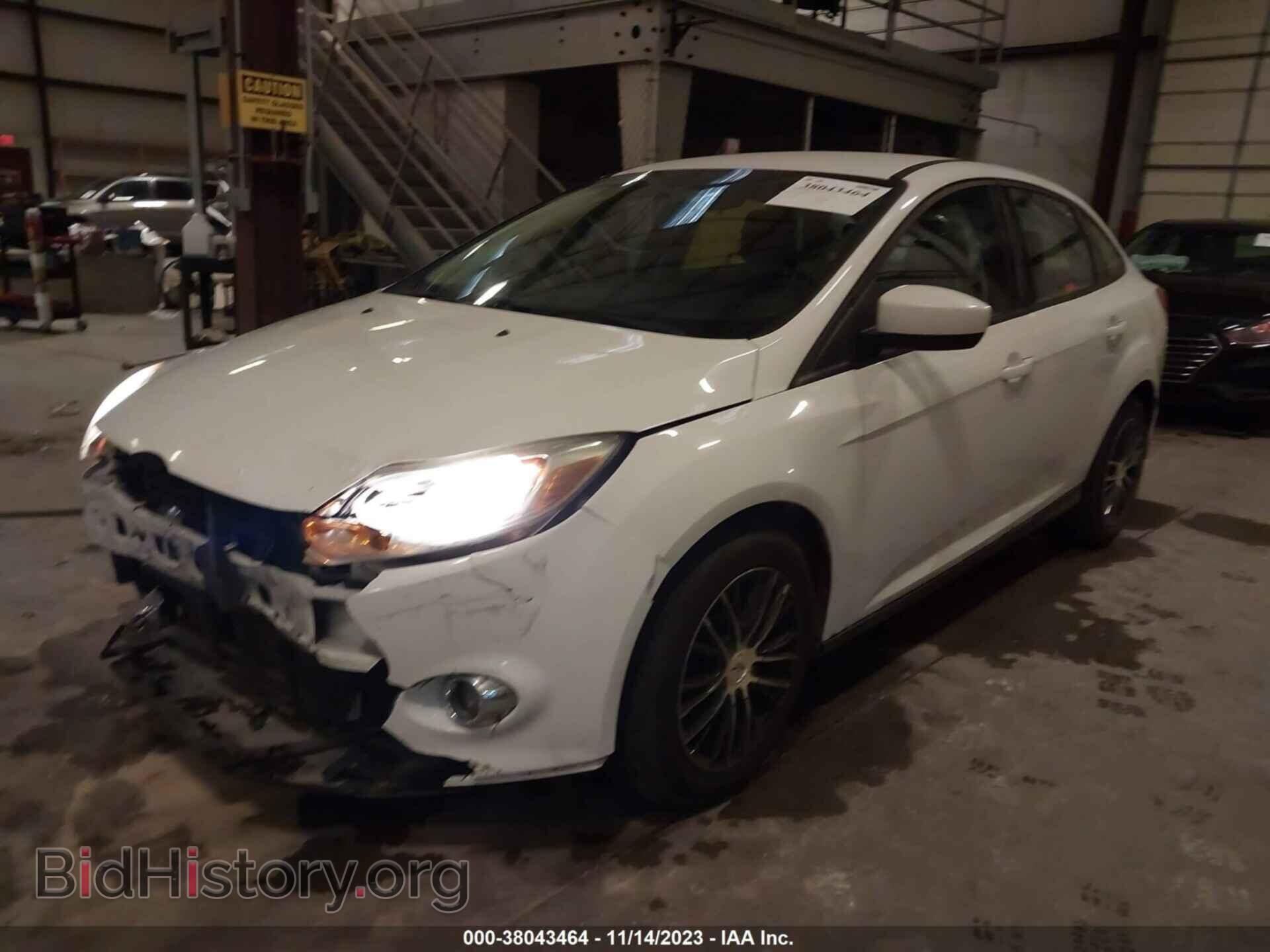 2012 FORD FOCUS - VIN: 1FAHP3F28CL216597 - Фото 2
