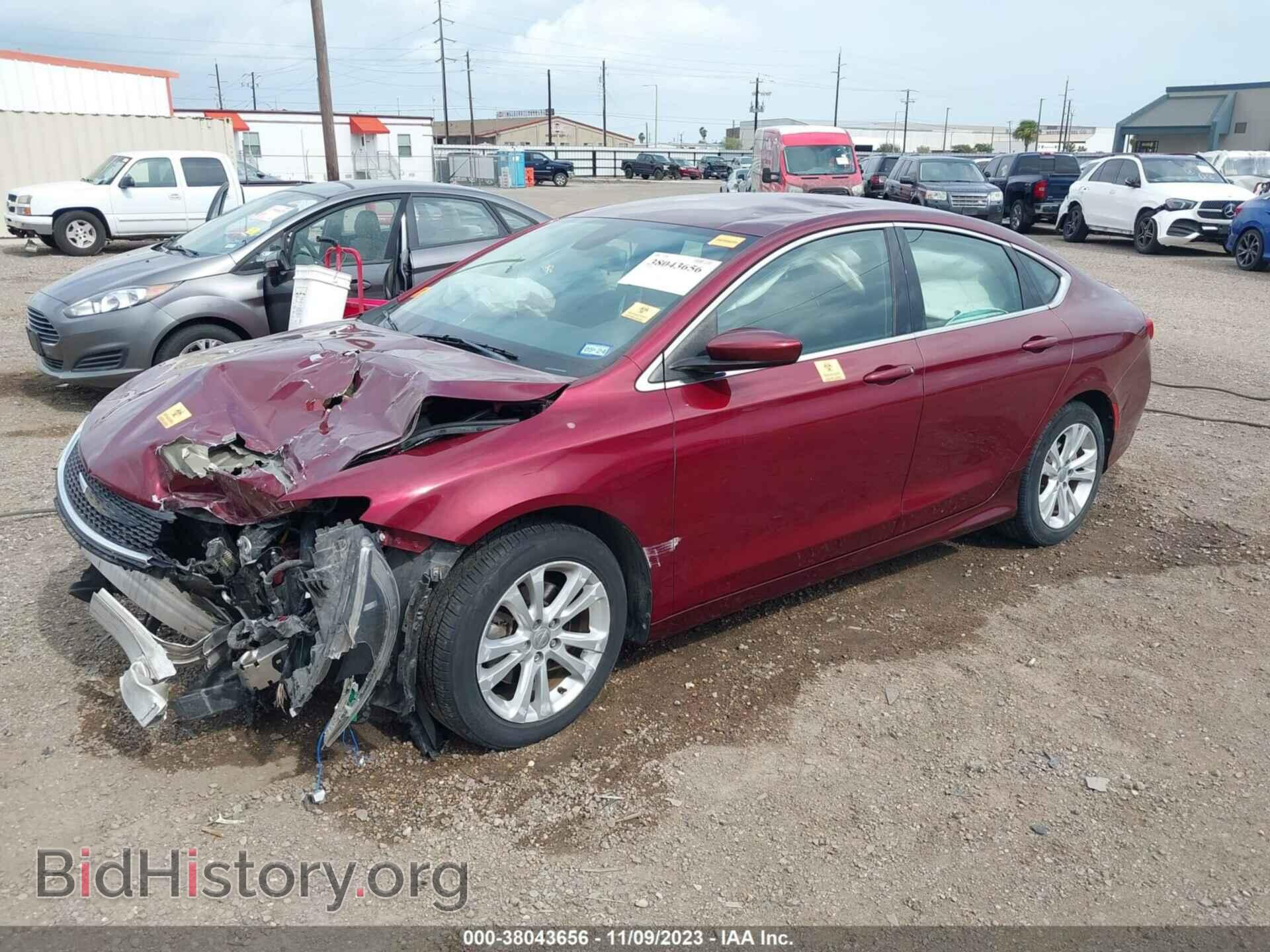 2015 CHRYSLER 200 - VIN: 1C3CCCAB4FN597319 - Фото 2