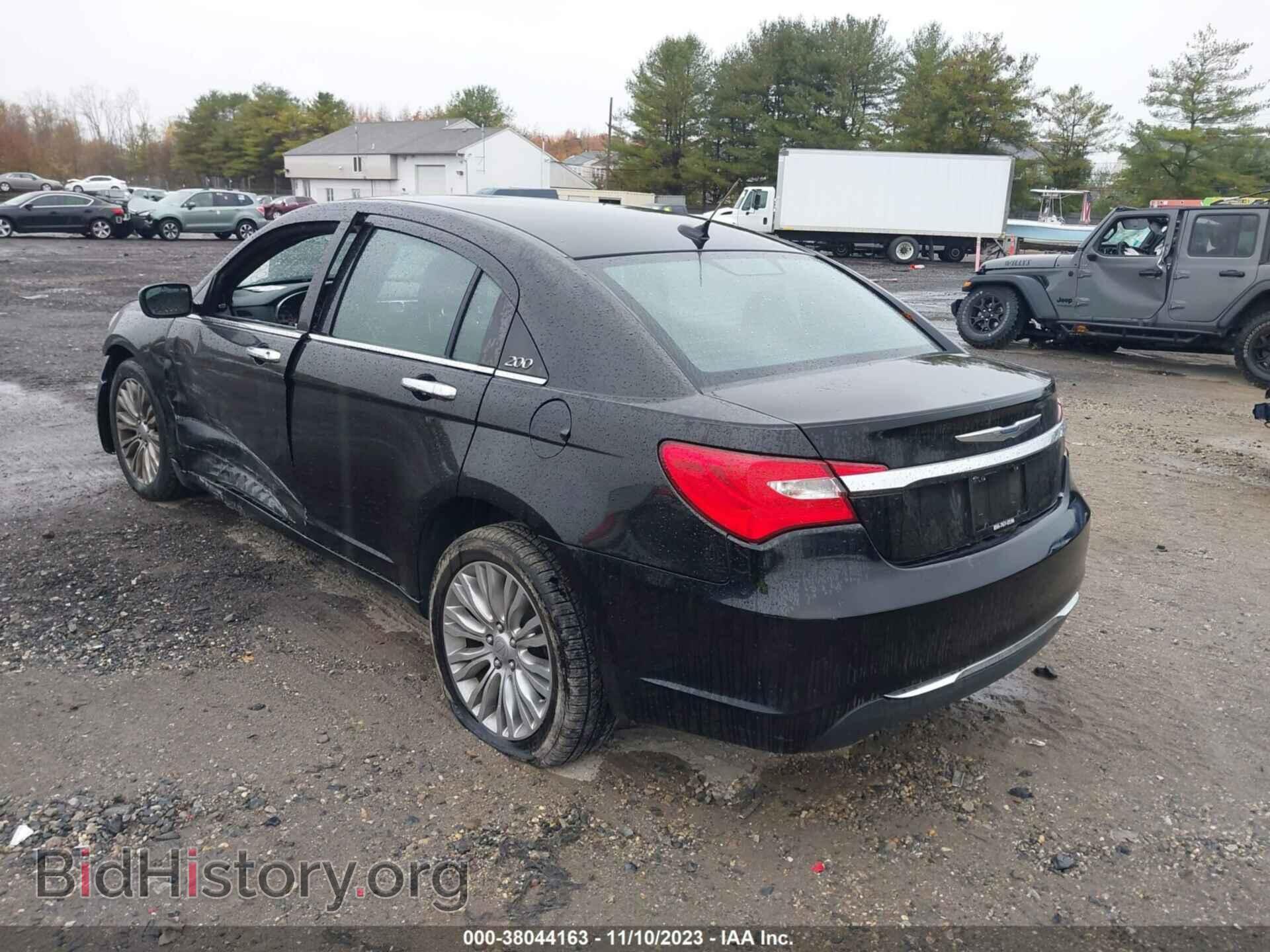 2012 CHRYSLER 200 - VIN: 1C3CCBCB9CN308275 - Photo 3